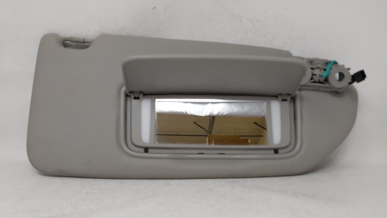 2001 Volvo S60 Passenger Sun Visor Mirror Right Sunvisor Gray 68022 - Oemusedautoparts1.com