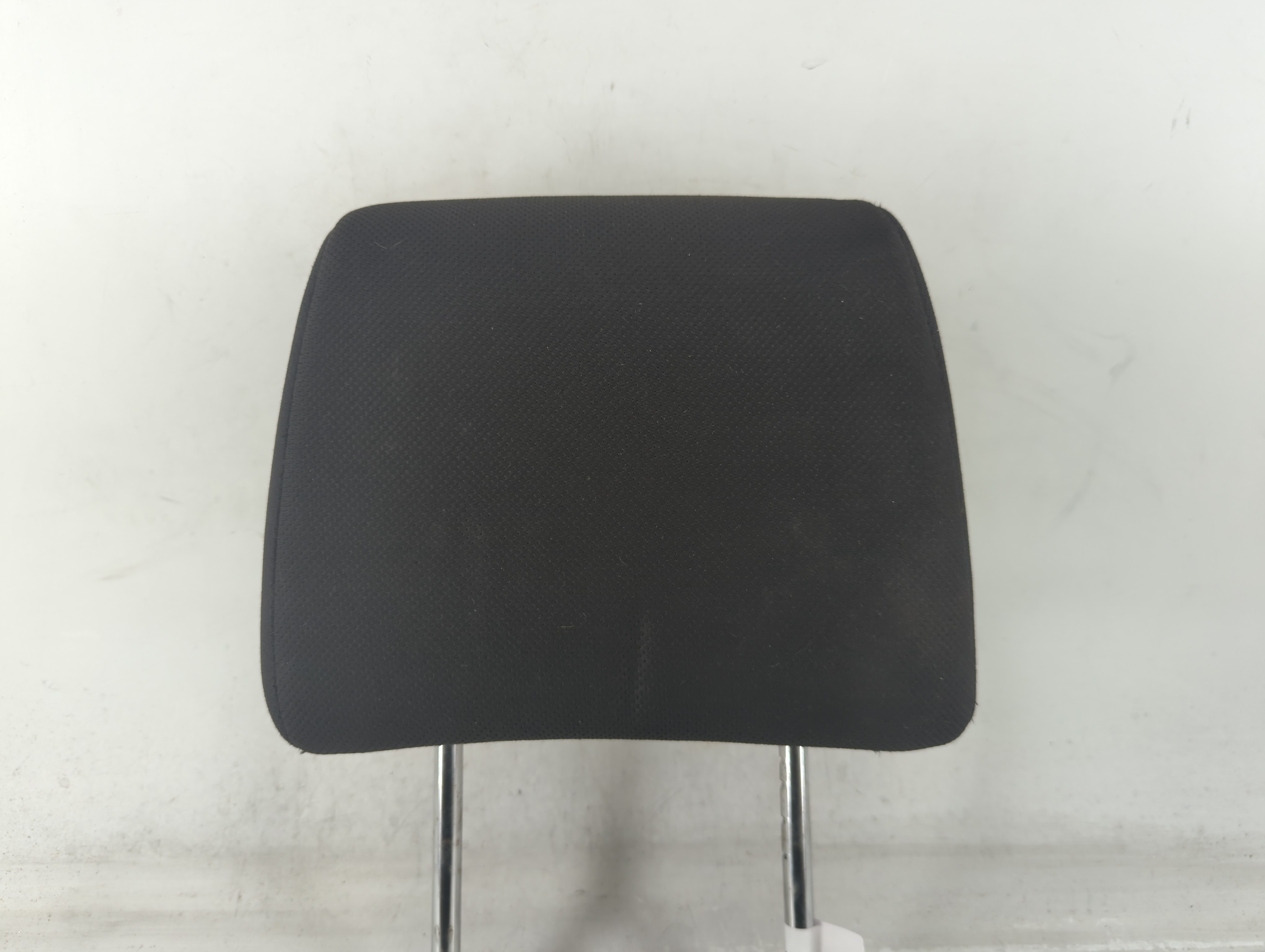 2015 Nissan Rogue Headrest Head Rest Front Driver Passenger Seat Black 680245 - Oemusedautoparts1.com