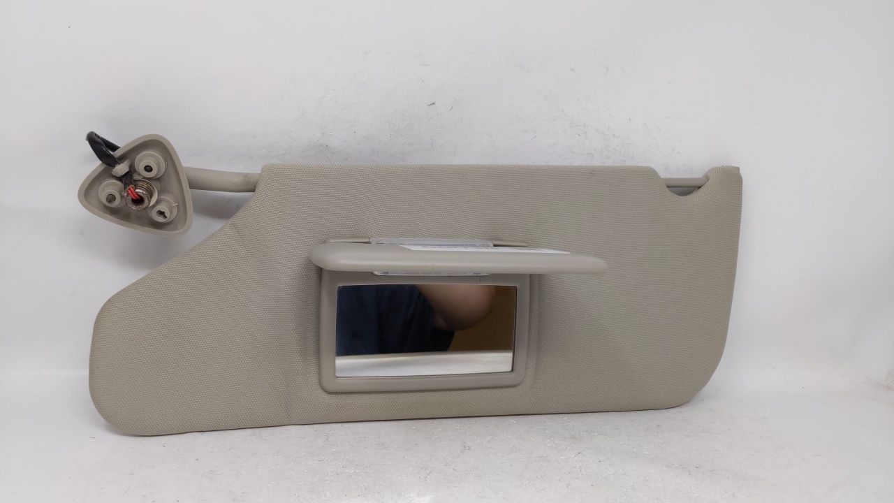 2005-2007 Ford Five Hundred Driver Left Sun Visor Sunvisor Gray 68038 - Oemusedautoparts1.com