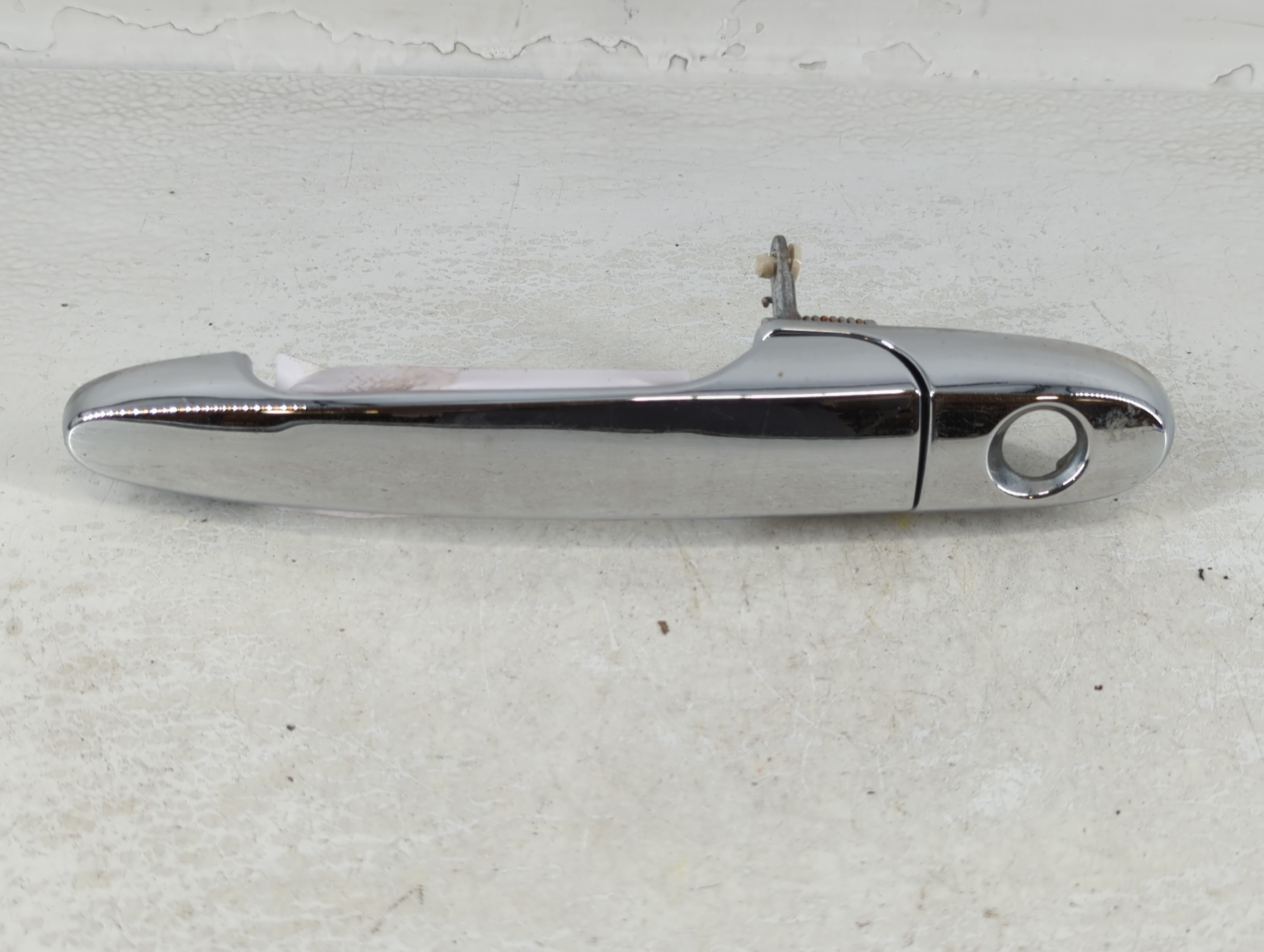 Picture of 2005-2009 Buick Lacrosse Driver Front Left Door Handle Exterior Assembly 680450