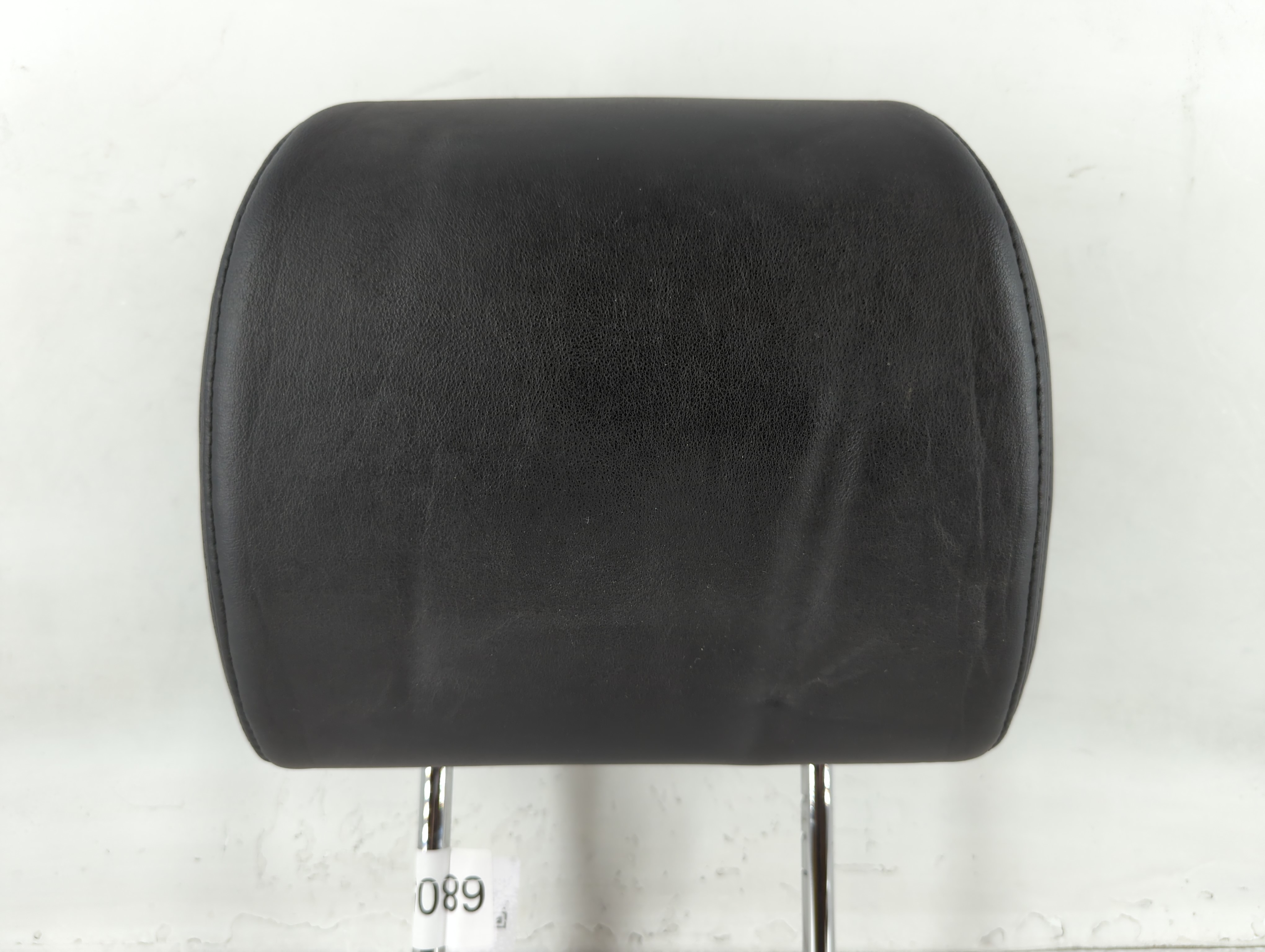 Infiniti M35 Headrest Head Rest Front Driver Passenger Seat Black 680541 - Oemusedautoparts1.com