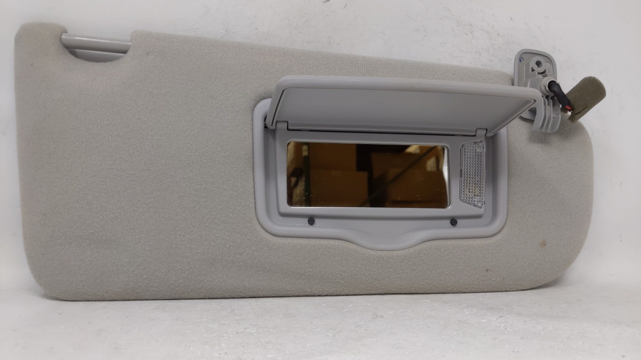 2005 Mazda 6 Passenger Sun Visor Mirror Right Sunvisor Gray 68073 - Oemusedautoparts1.com
