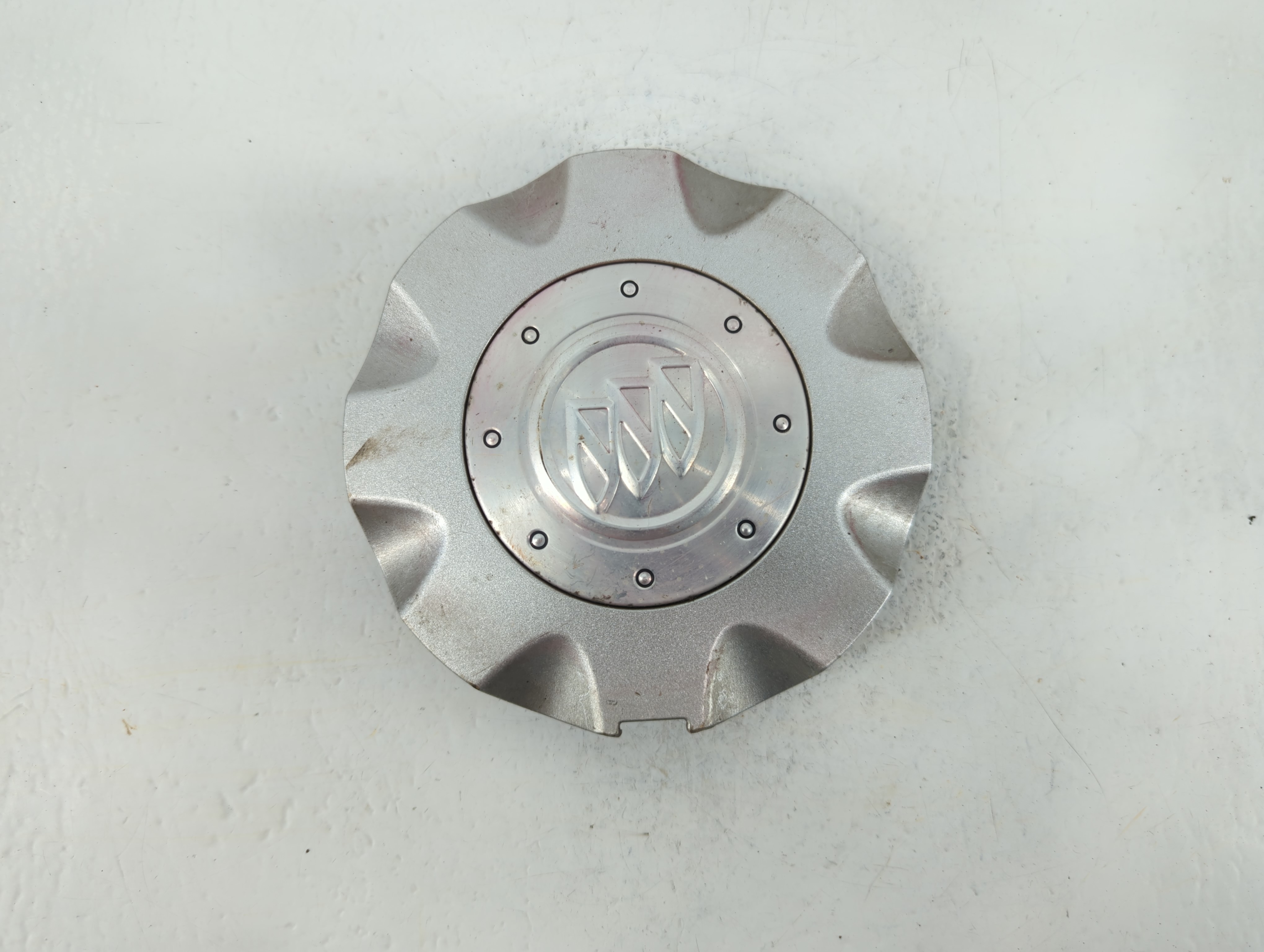 Picture of 2006 Buick Lacrosse Rim Wheel Center Cap 680939