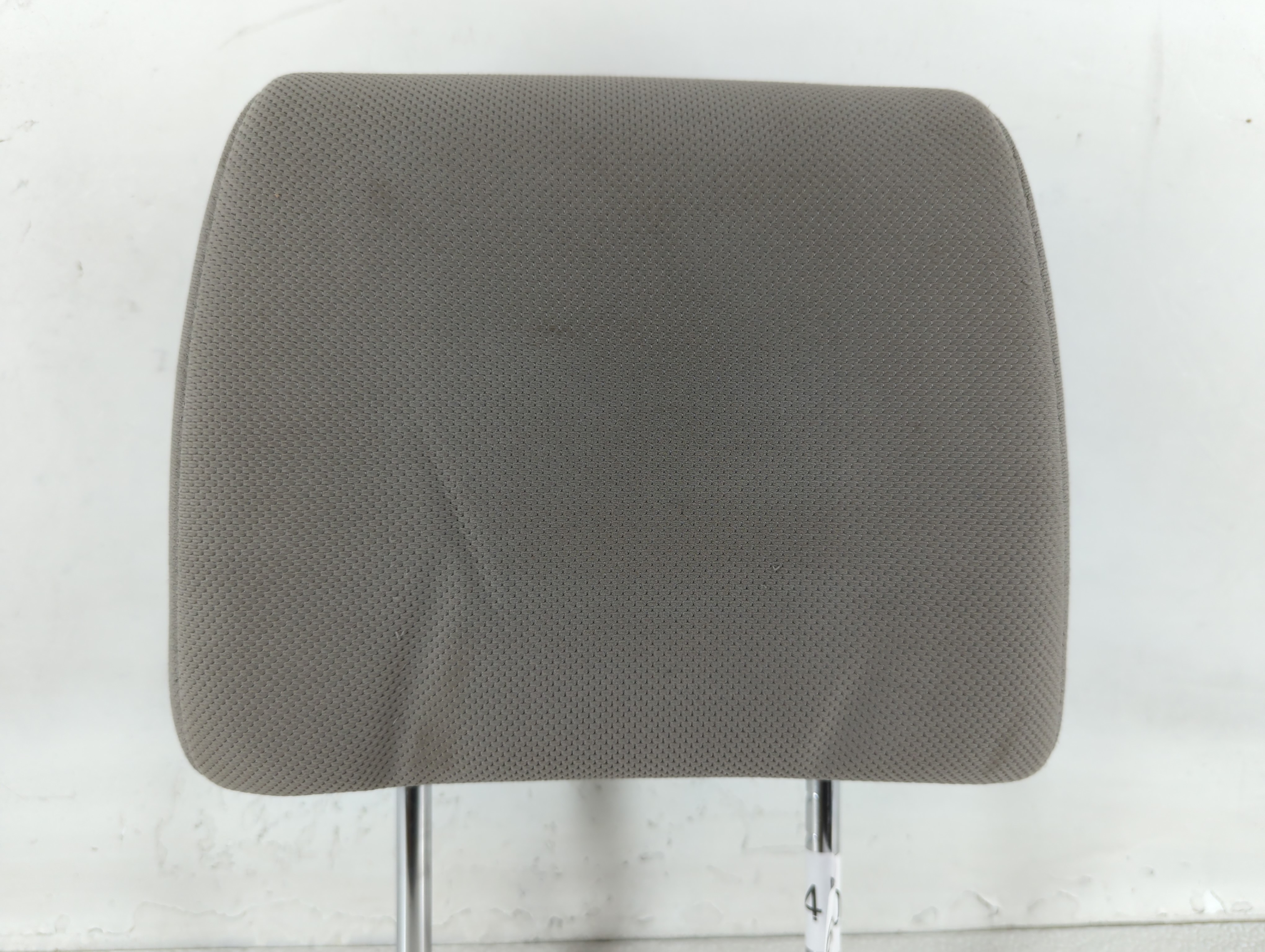 2013 Nissan Rogue Headrest Head Rest Front Driver Passenger Seat Grey 680944 - Oemusedautoparts1.com