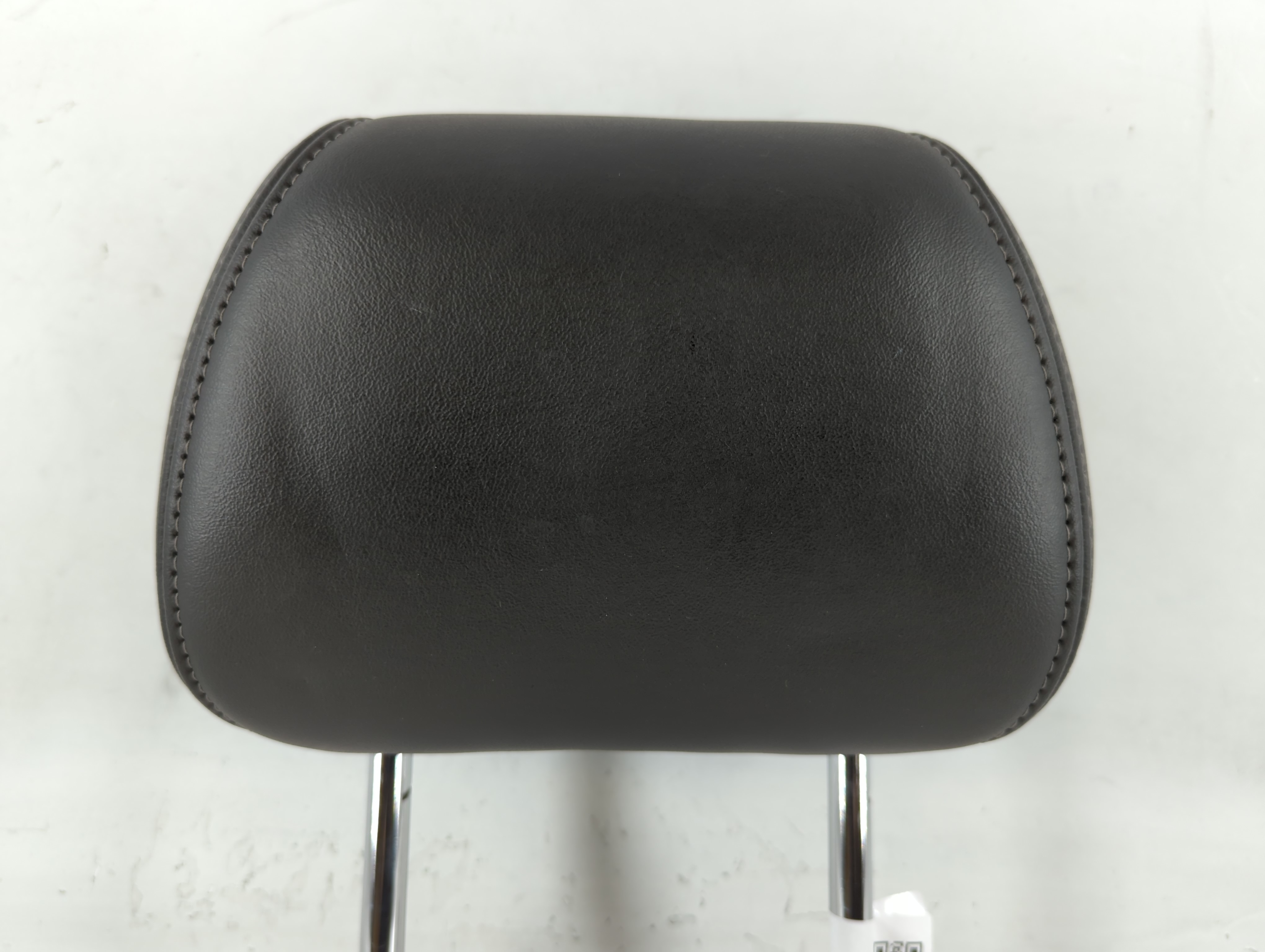 Picture of Chevrolet Cruze Headrest Head Rest Rear Seat Black 680956