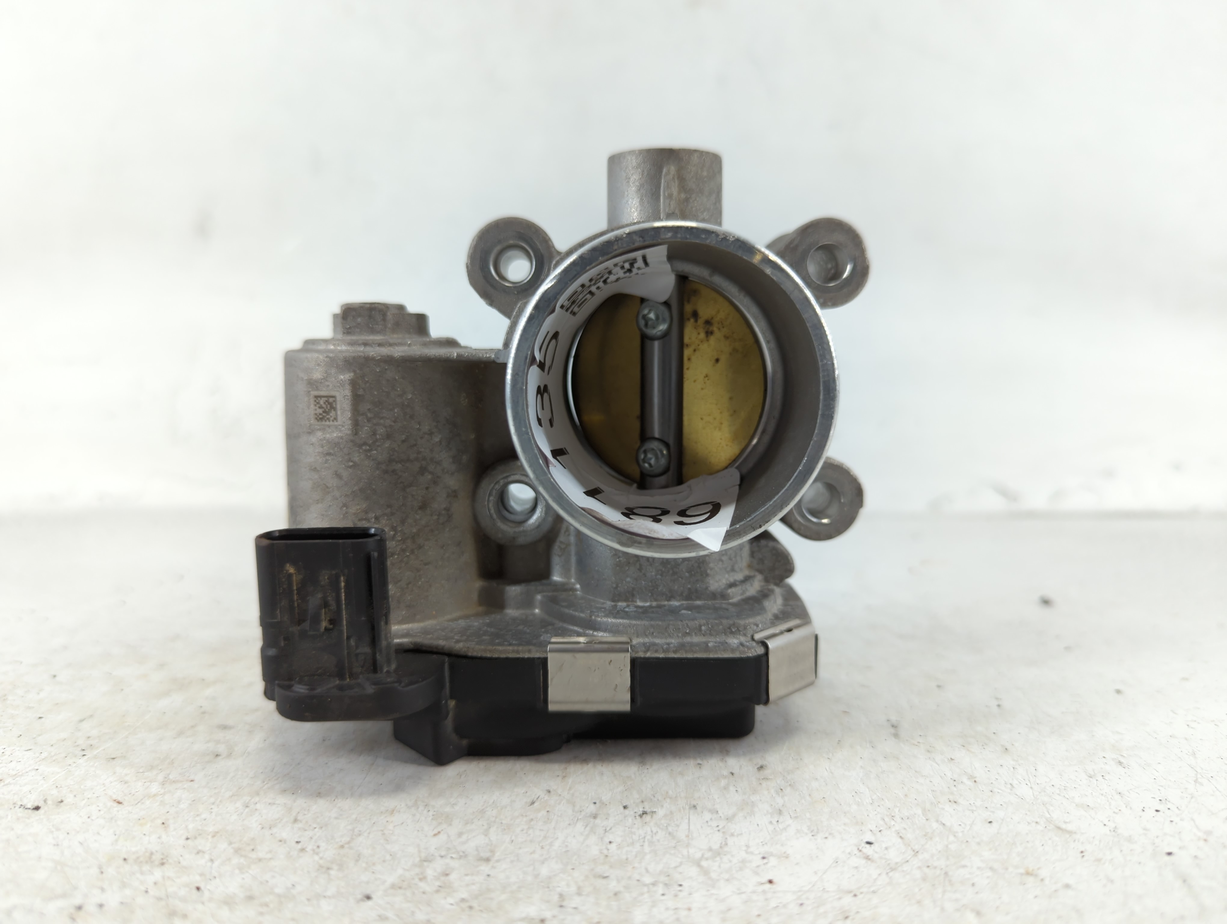 Picture of 2017 Chevrolet Cruze Throttle Body 681135