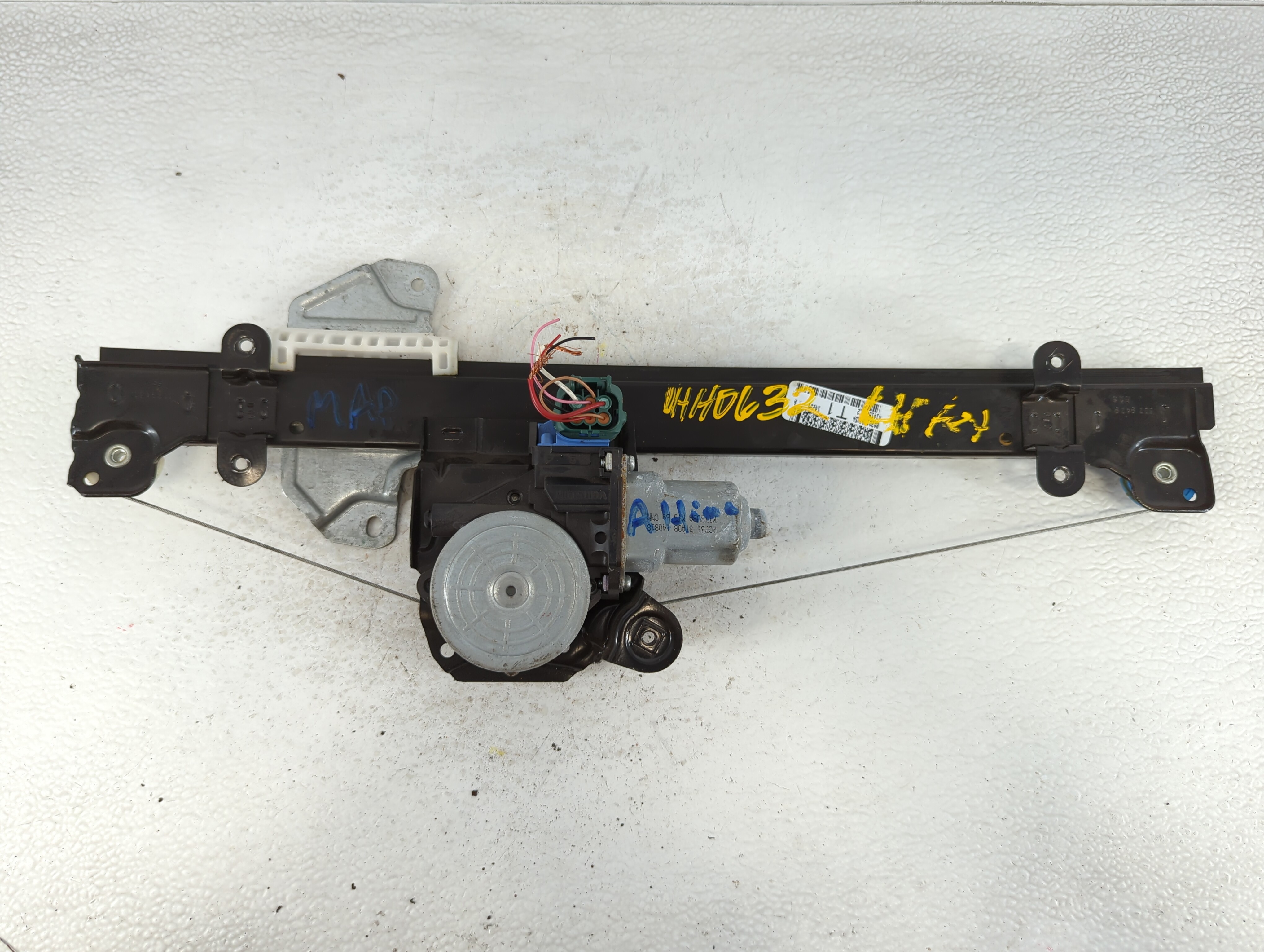 2013-2018 Nissan Altima Driver Left Front Window Regulator 681222 - Oemusedautoparts1.com