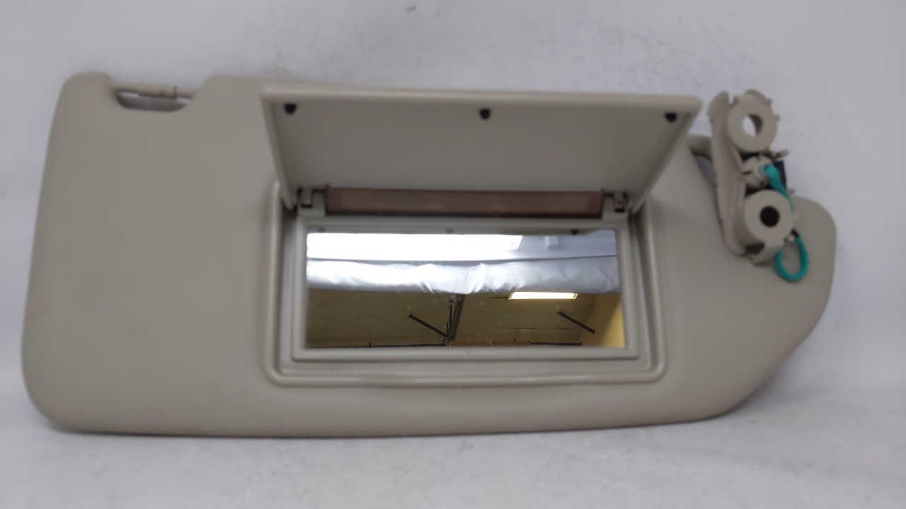 2003 Volvo S60 Passenger Sun Visor Mirror Right Sunvisor Tan 68141 - Oemusedautoparts1.com