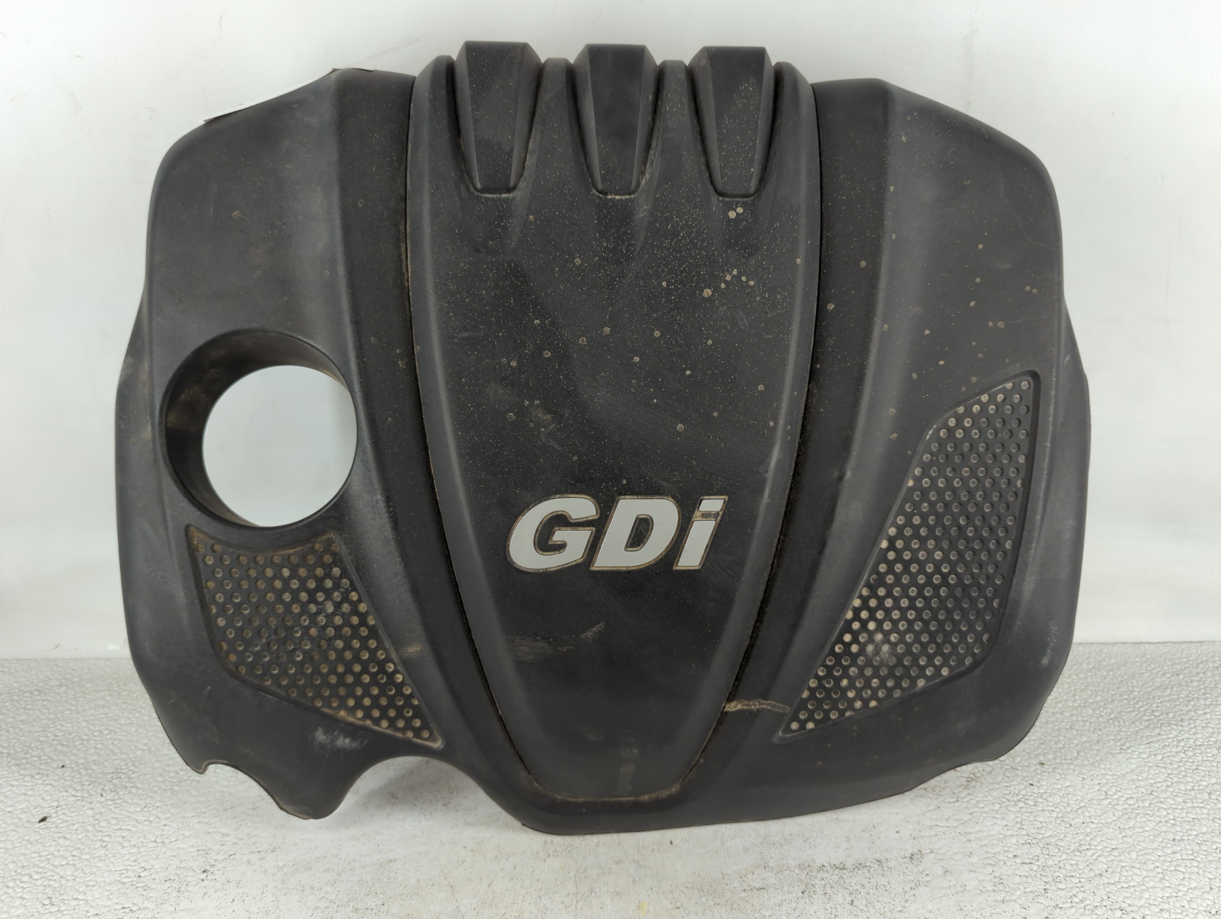 Picture of 2013 Kia Optima Engine Cover 681503