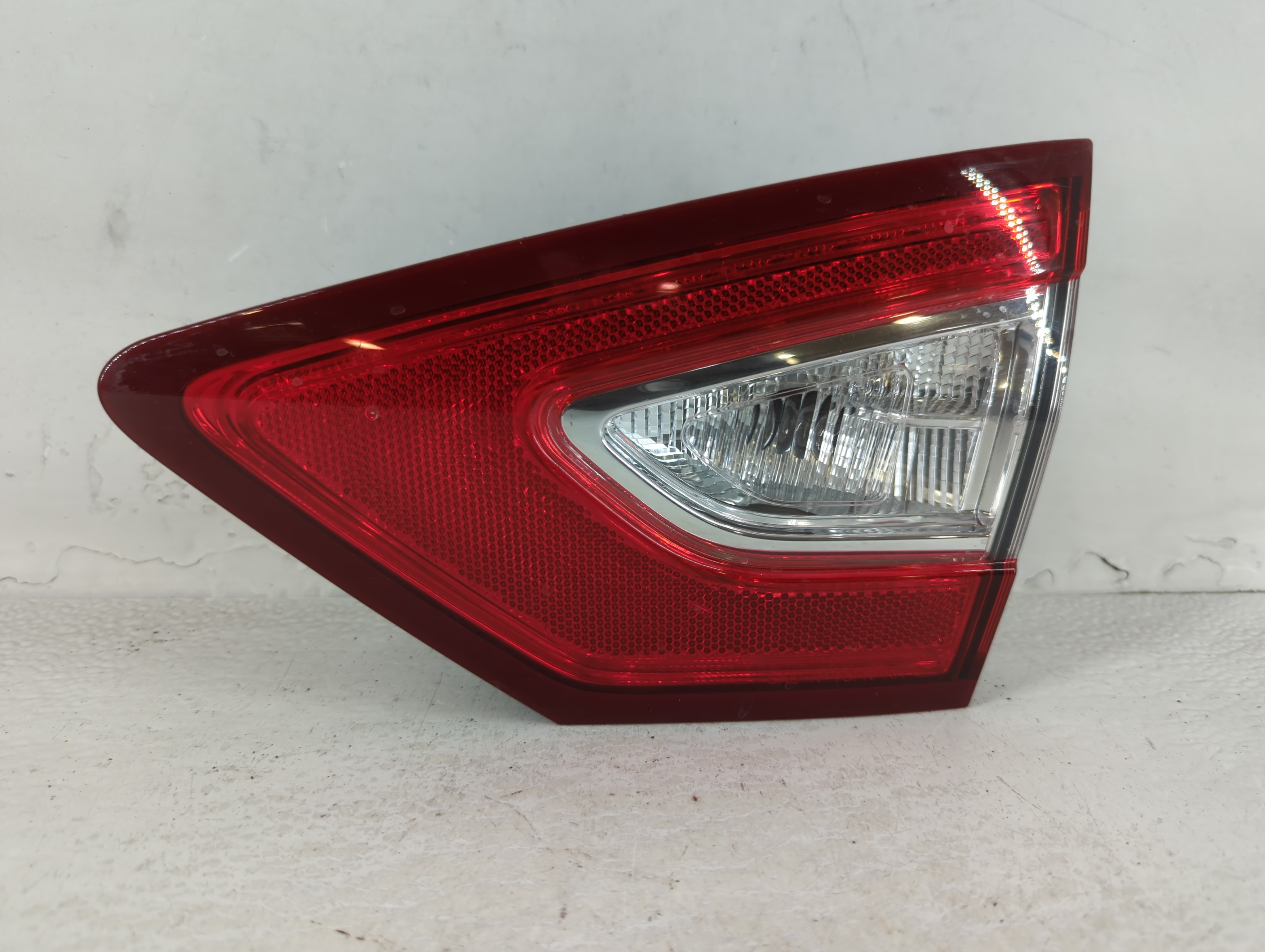 2013-2016 Ford Fusion Passenger Right Side Tail Light Taillight Oem 681550 - Oemusedautoparts1.com