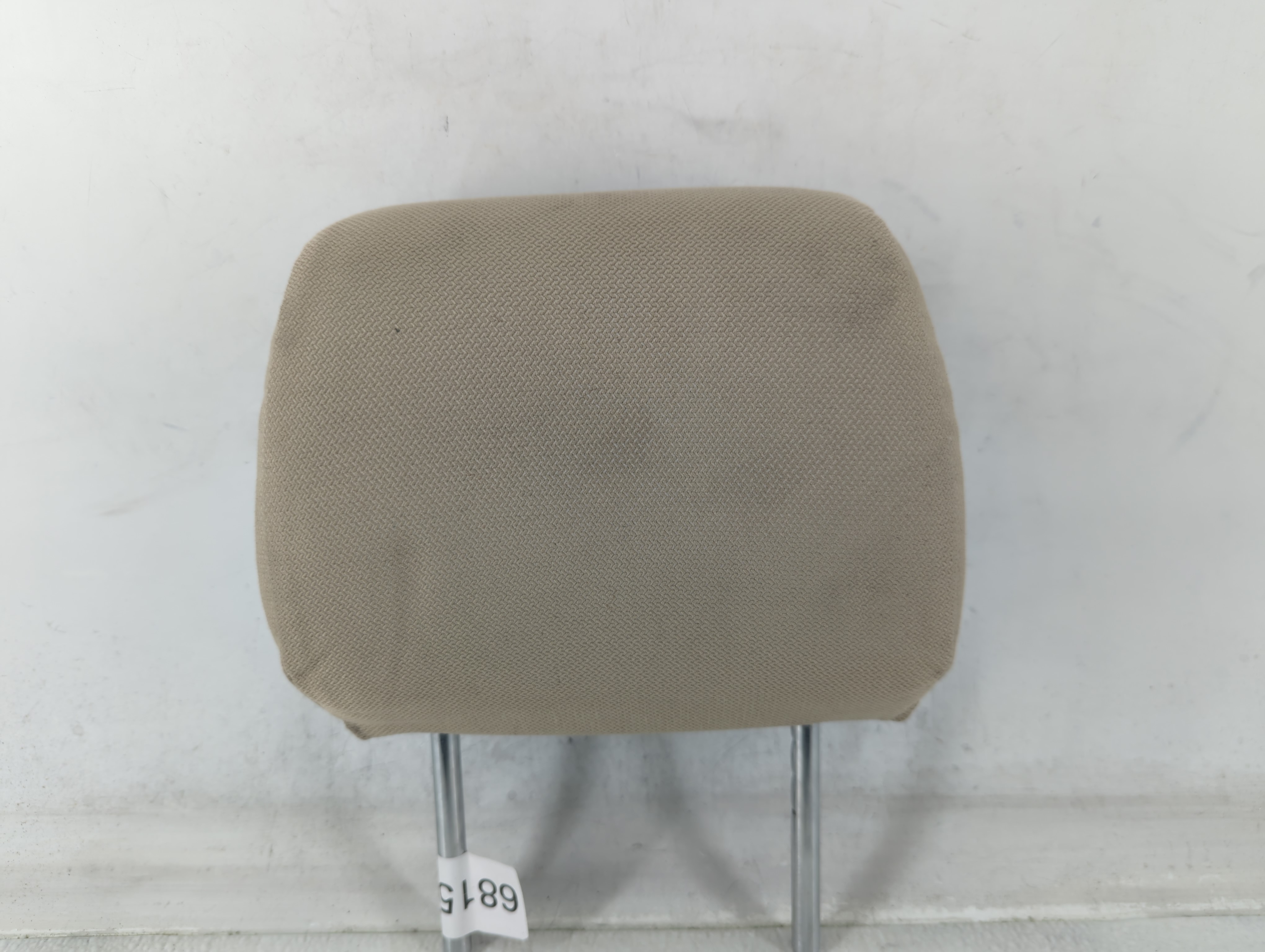 Picture of 2005 Toyota Highlander Headrest Head Rest Front Driver Passenger Seat 681572