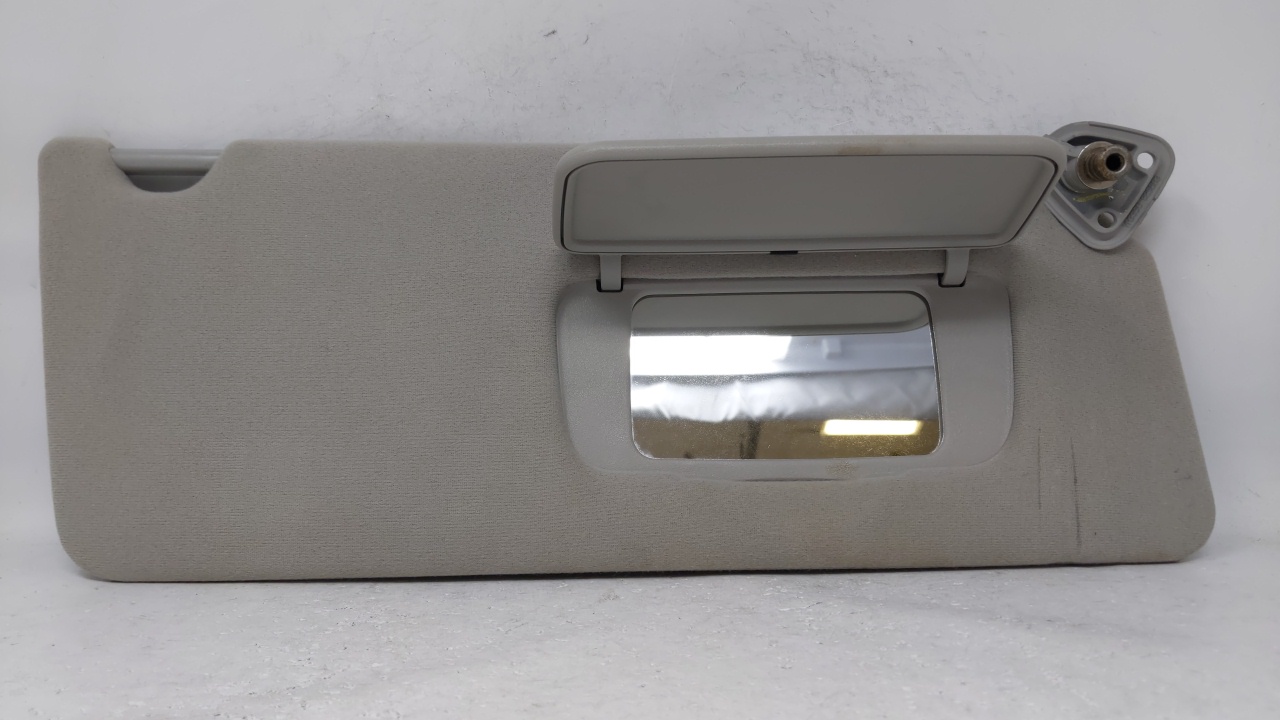 Picture of 2002-2006 Toyota Camry Passenger Right Sun Visor Sunvisor Gray 68166