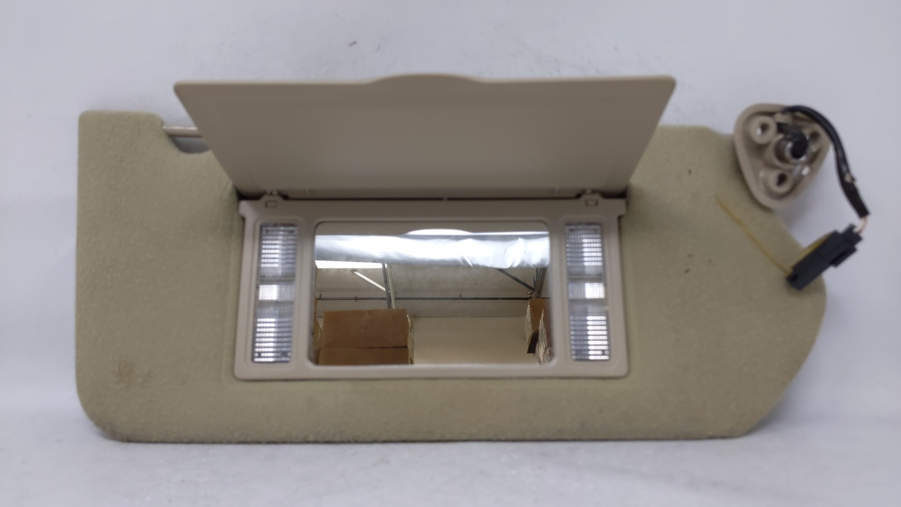2000 Chevrolet Impala Passenger Sun Visor Mirror Right Sunvisor Beige 68182 - Oemusedautoparts1.com