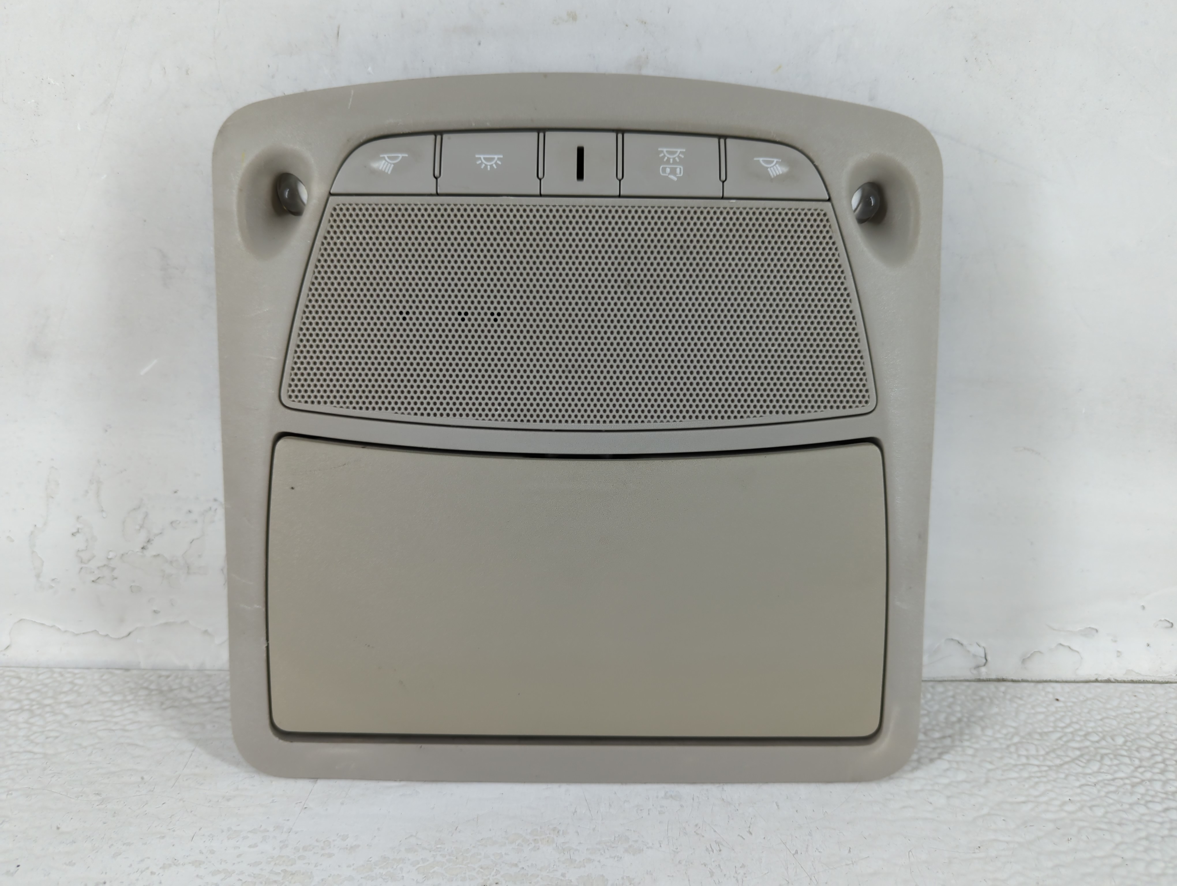 2014 Nissan Altima Overhead Roof Console 681971 - Oemusedautoparts1.com