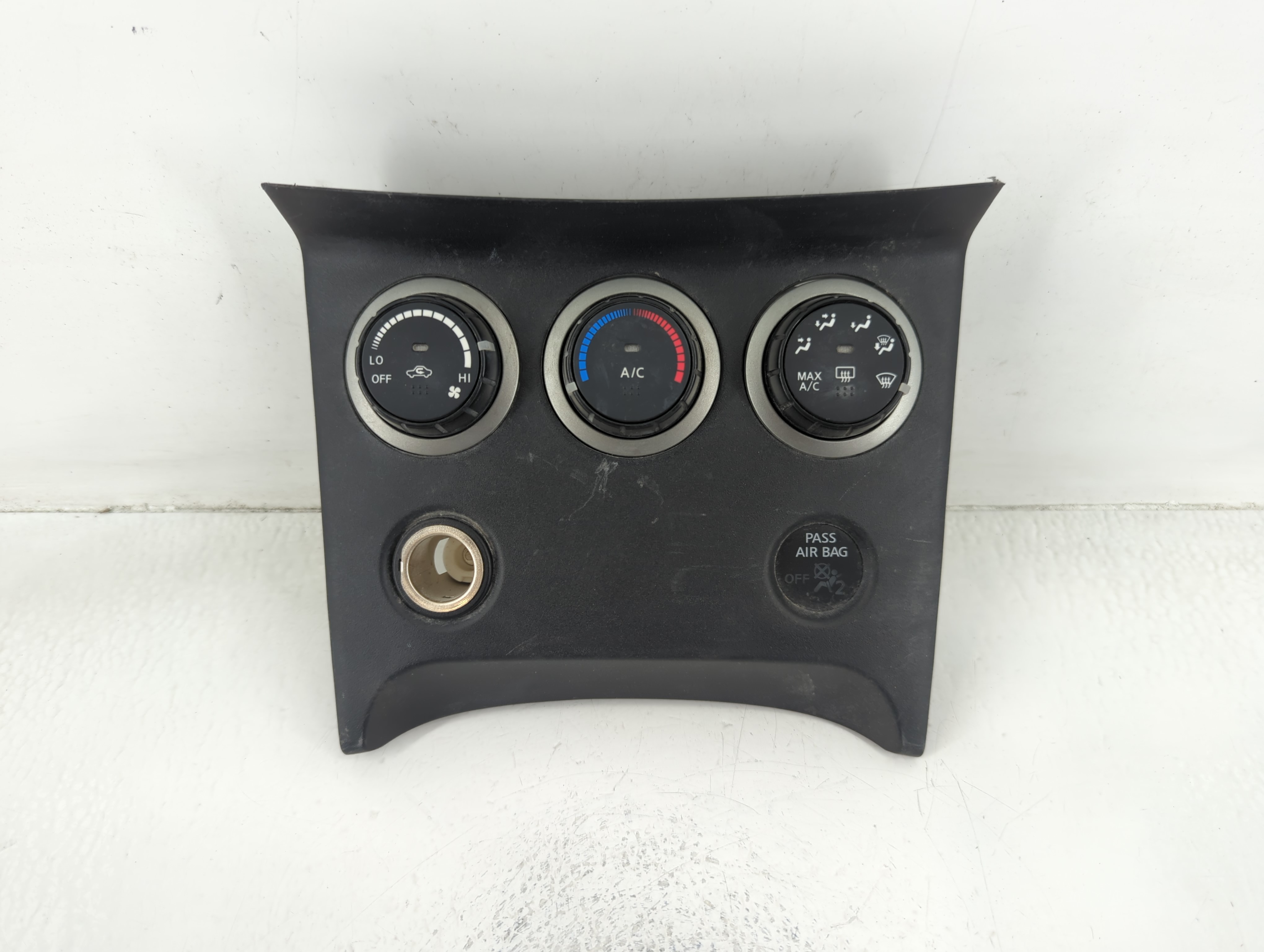 Picture of Nissan Rogue Select Ac Heater Climate Control 27500 1vl0c 682109