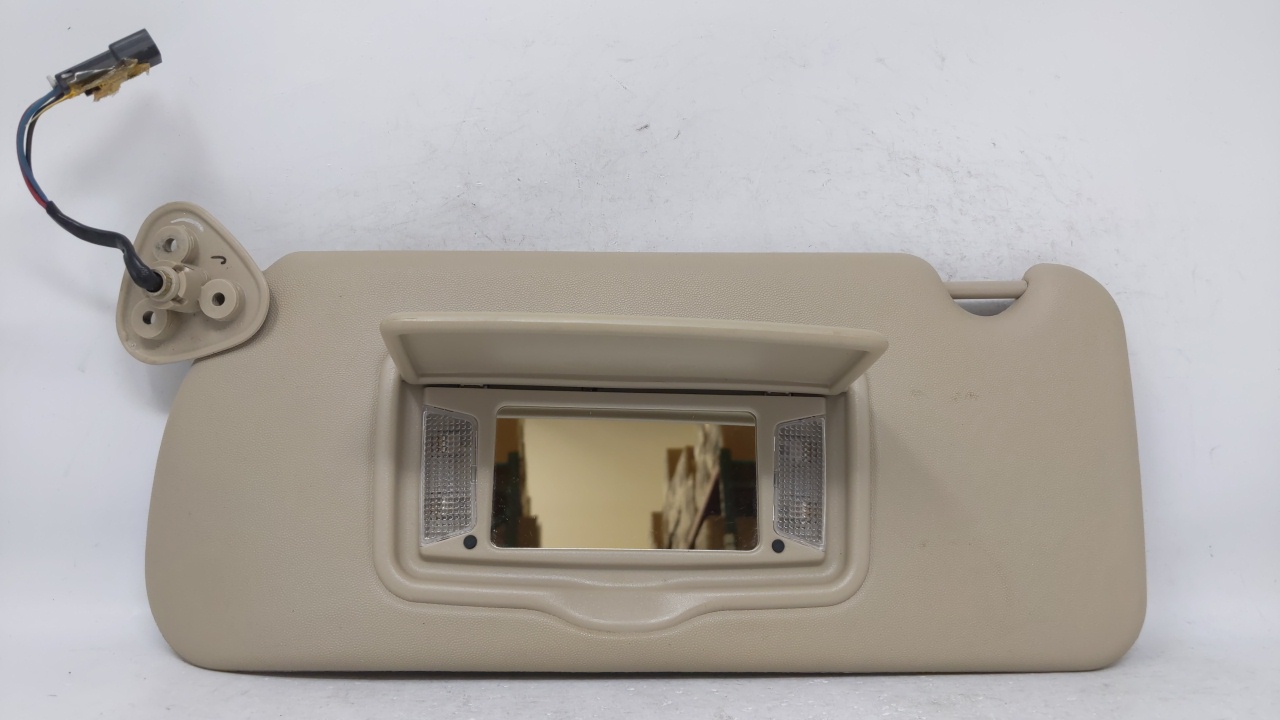 2004-2009 Cadillac Srx Driver Left Sun Visor Sunvisor Tan 68260 - Oemusedautoparts1.com