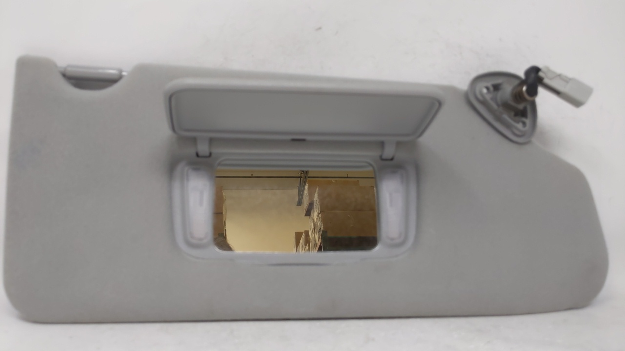 Picture of 1998-2002 Honda Accord Passenger Right Sun Visor Sunvisor Gray 68279