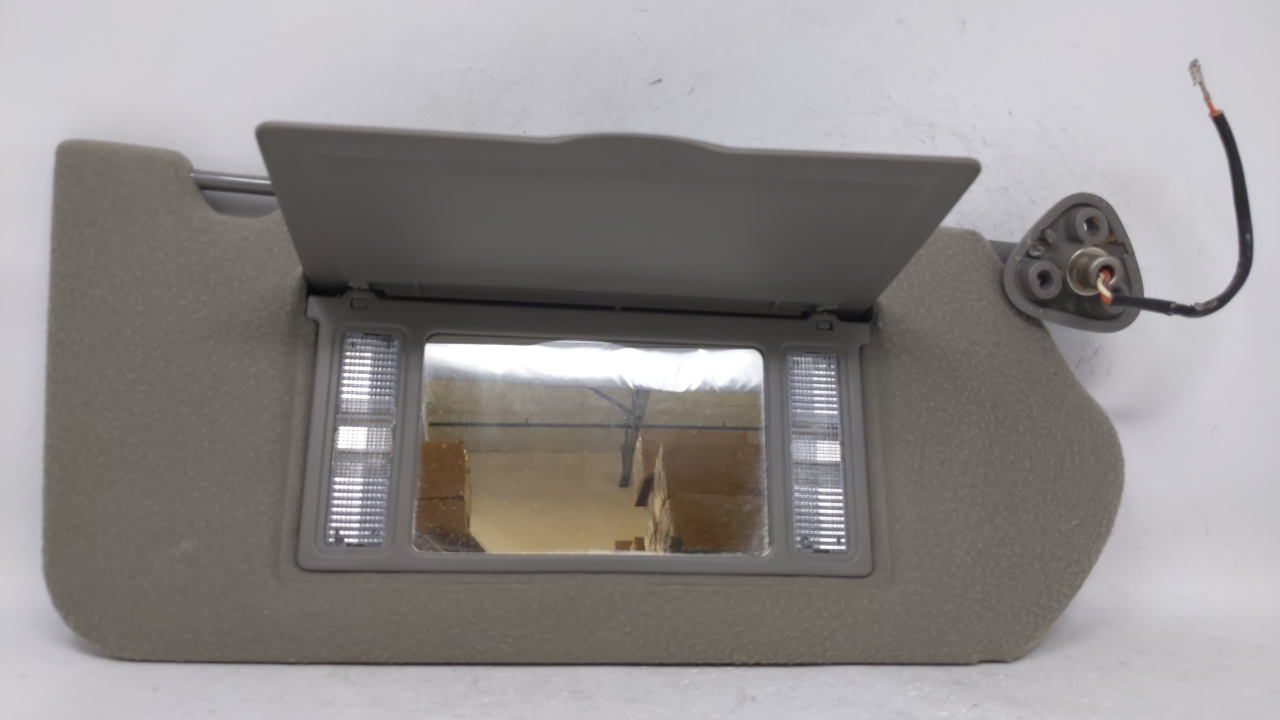 2005-2007 Ford Five Hundred Passenger Right Sun Visor Sunvisor Gray 68285 - Oemusedautoparts1.com
