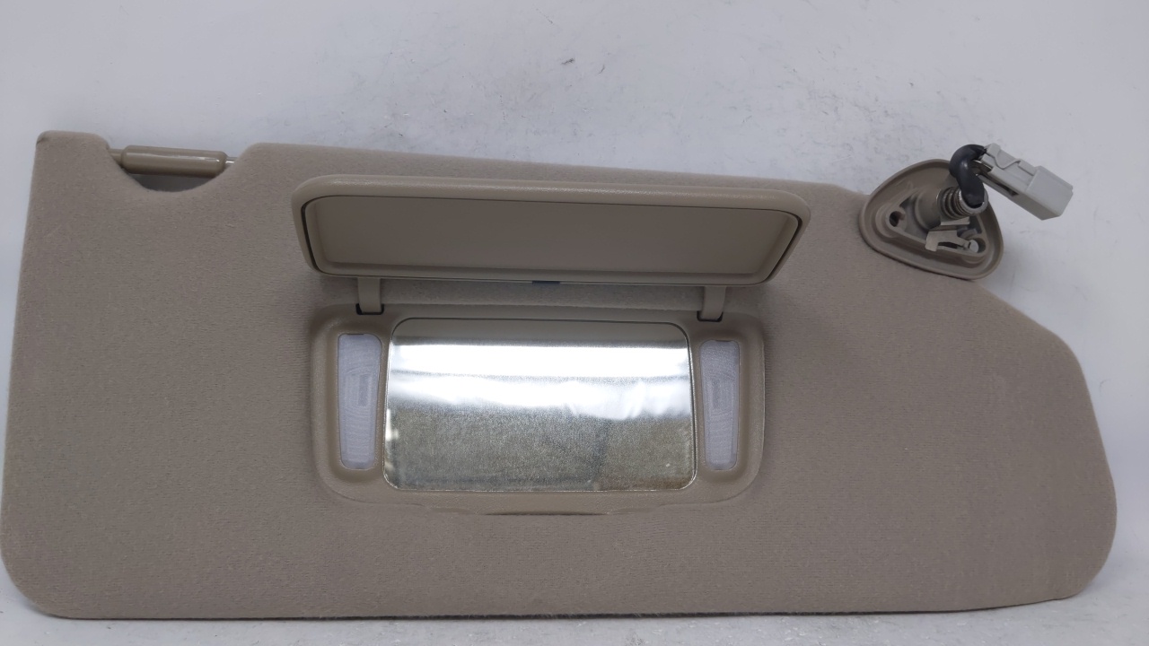 Picture of 1998 Honda Accord Passenger Sun Visor Mirror Right Sunvisor Tan 68313