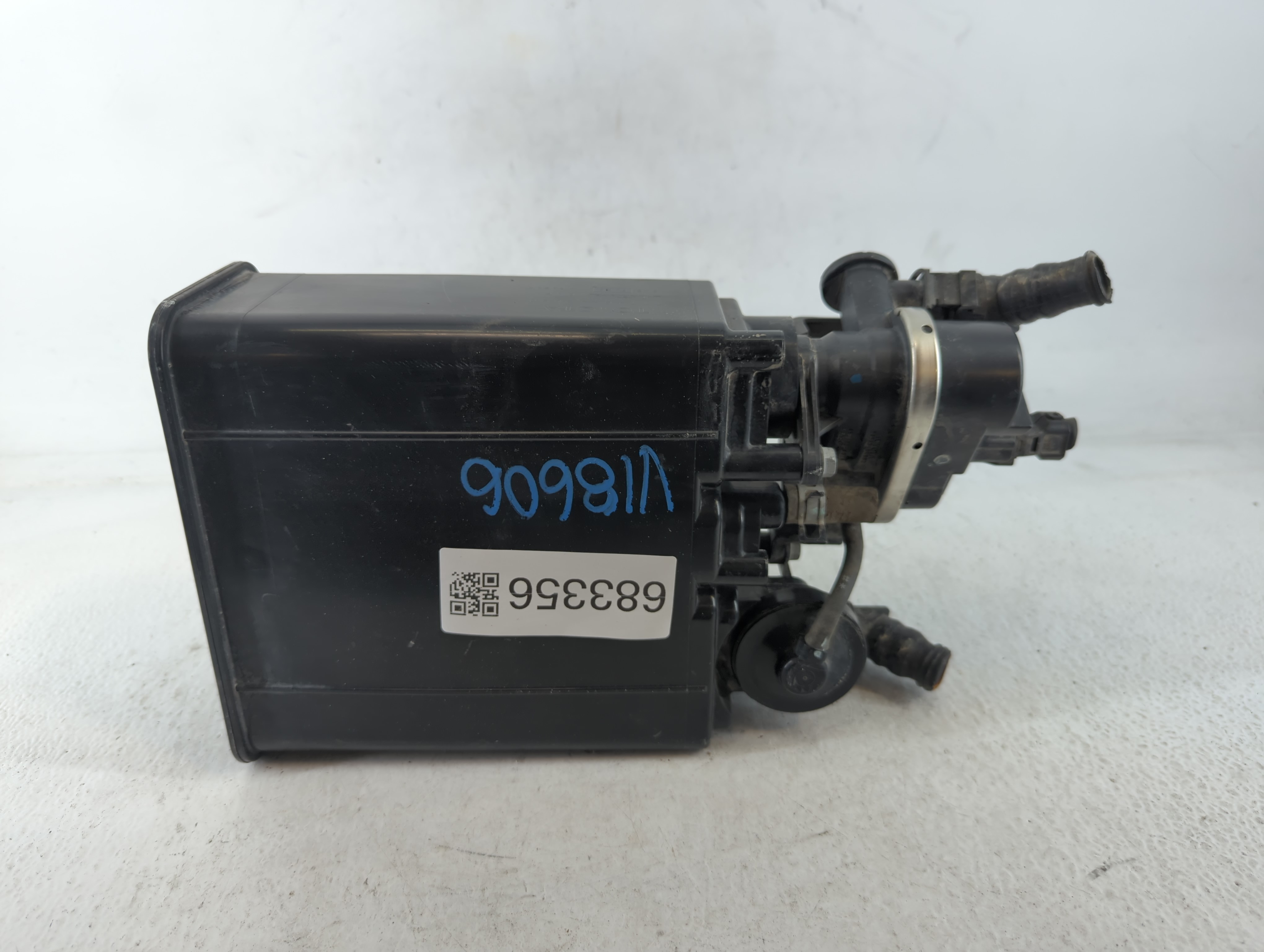 2011 Toyota Rav4 Fuel Vapor Charcoal Canister 683356 - Oemusedautoparts1.com