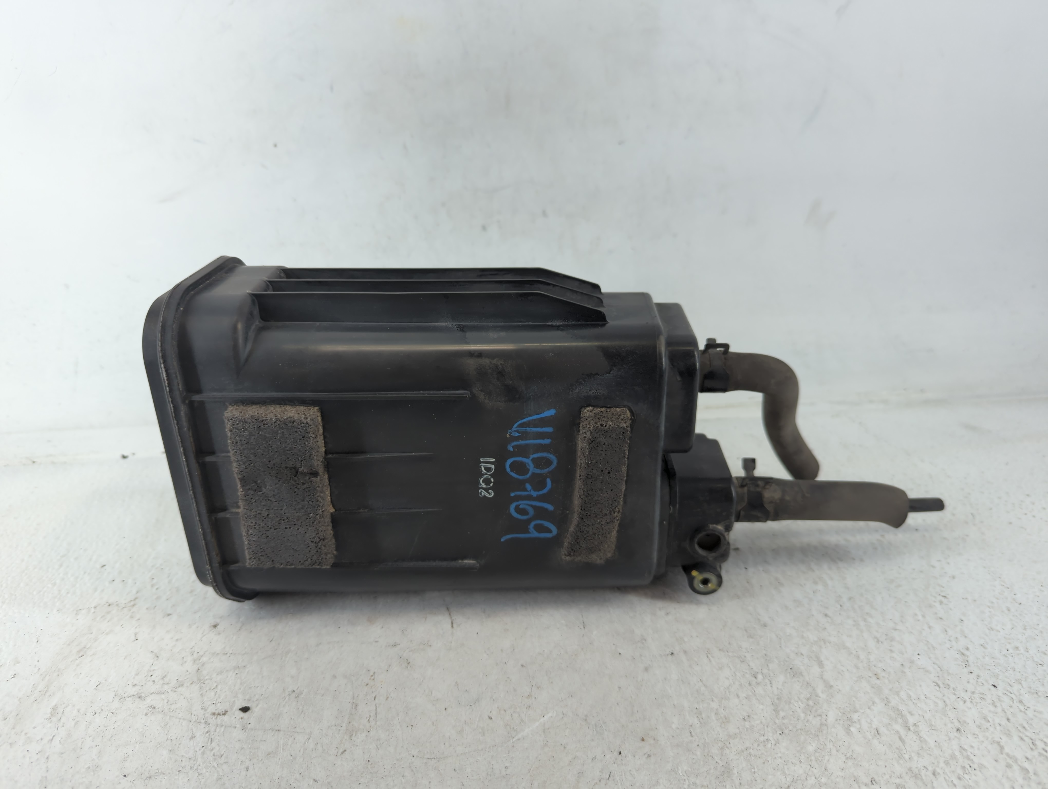 2016 Mercedes-benz S550 Fuel Vapor Charcoal Canister 683357 - Oemusedautoparts1.com