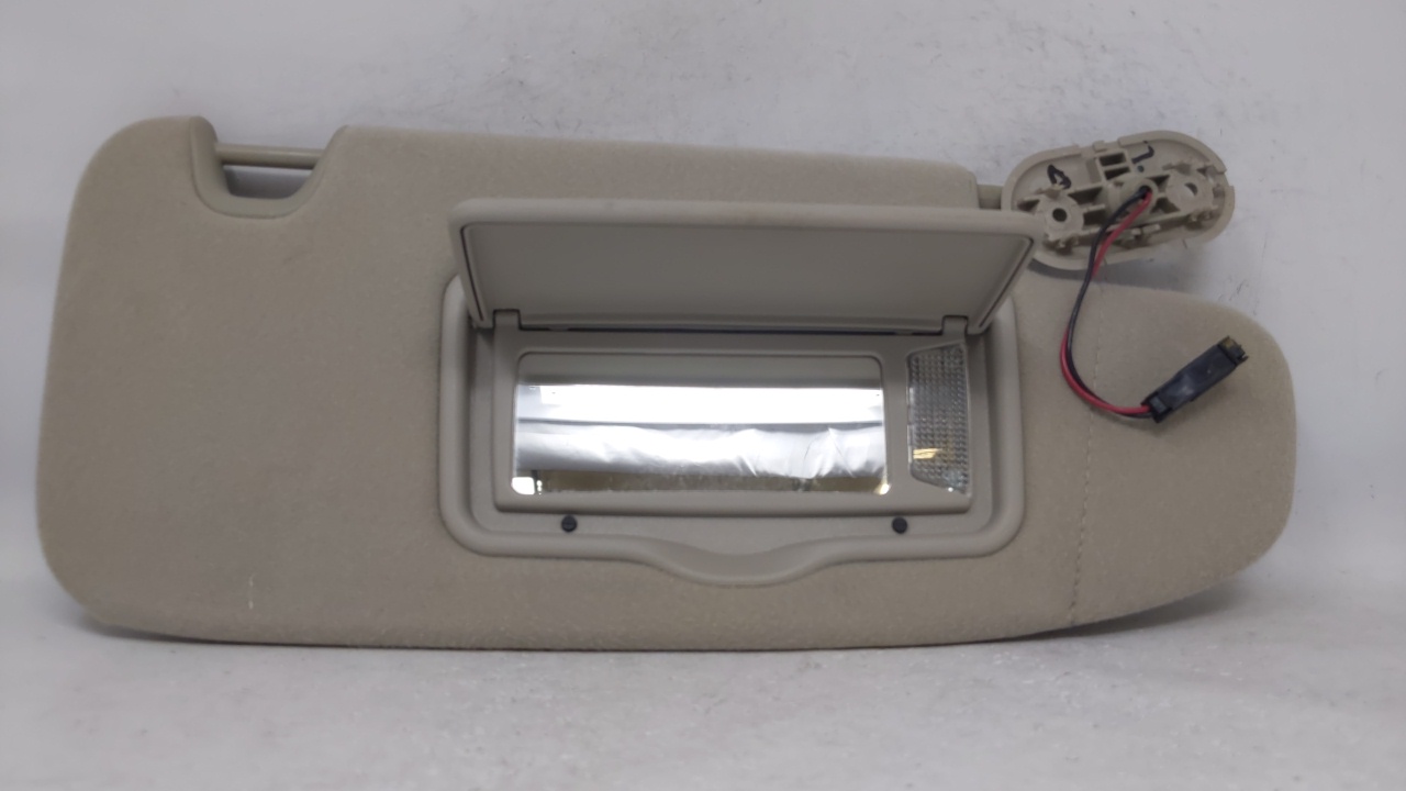 2006-2009 Ford Fusion Passenger Right Sun Visor Sunvisor Beige 68345 - Oemusedautoparts1.com