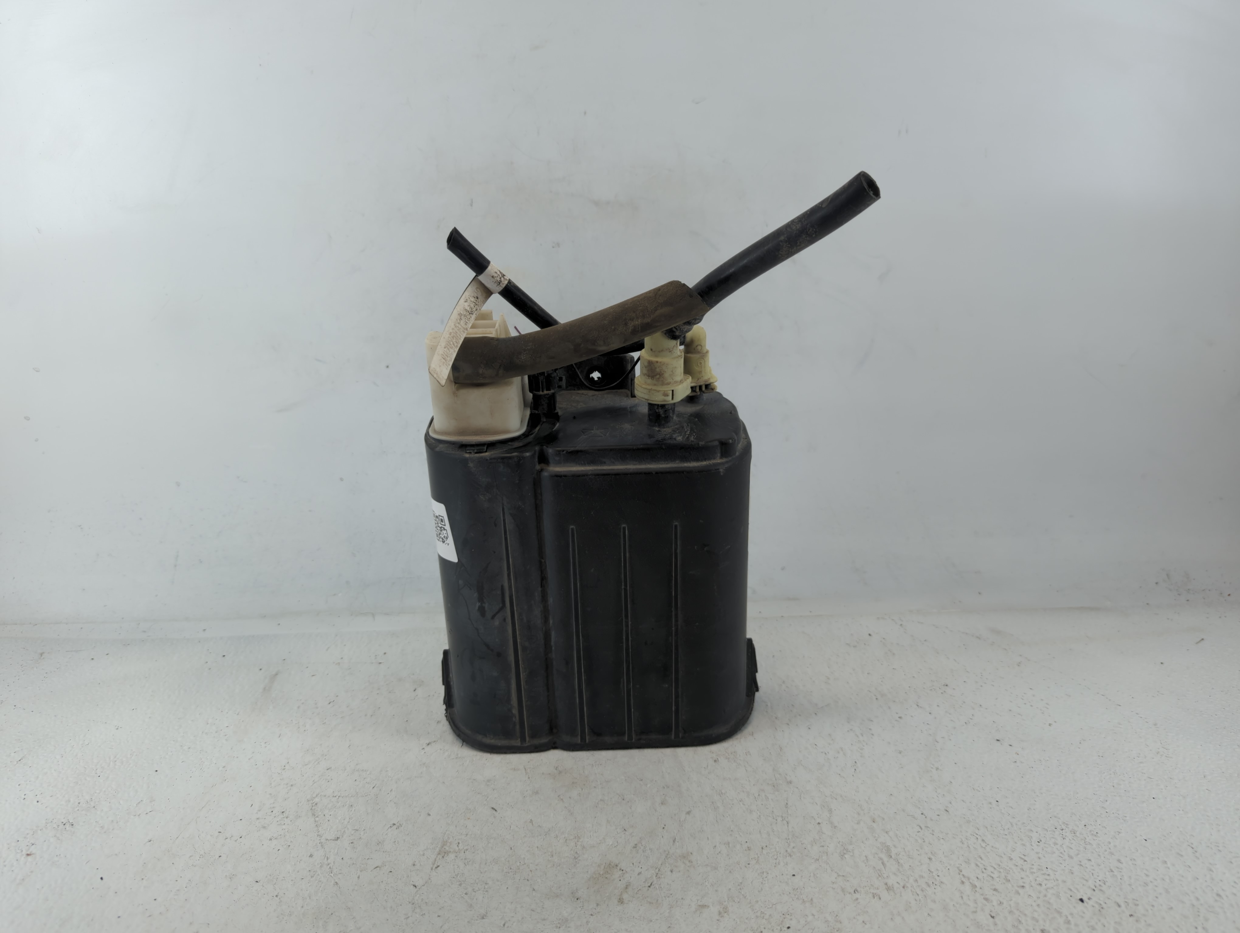 2012 Chrysler 200 Fuel Vapor Charcoal Canister 683482 - Oemusedautoparts1.com