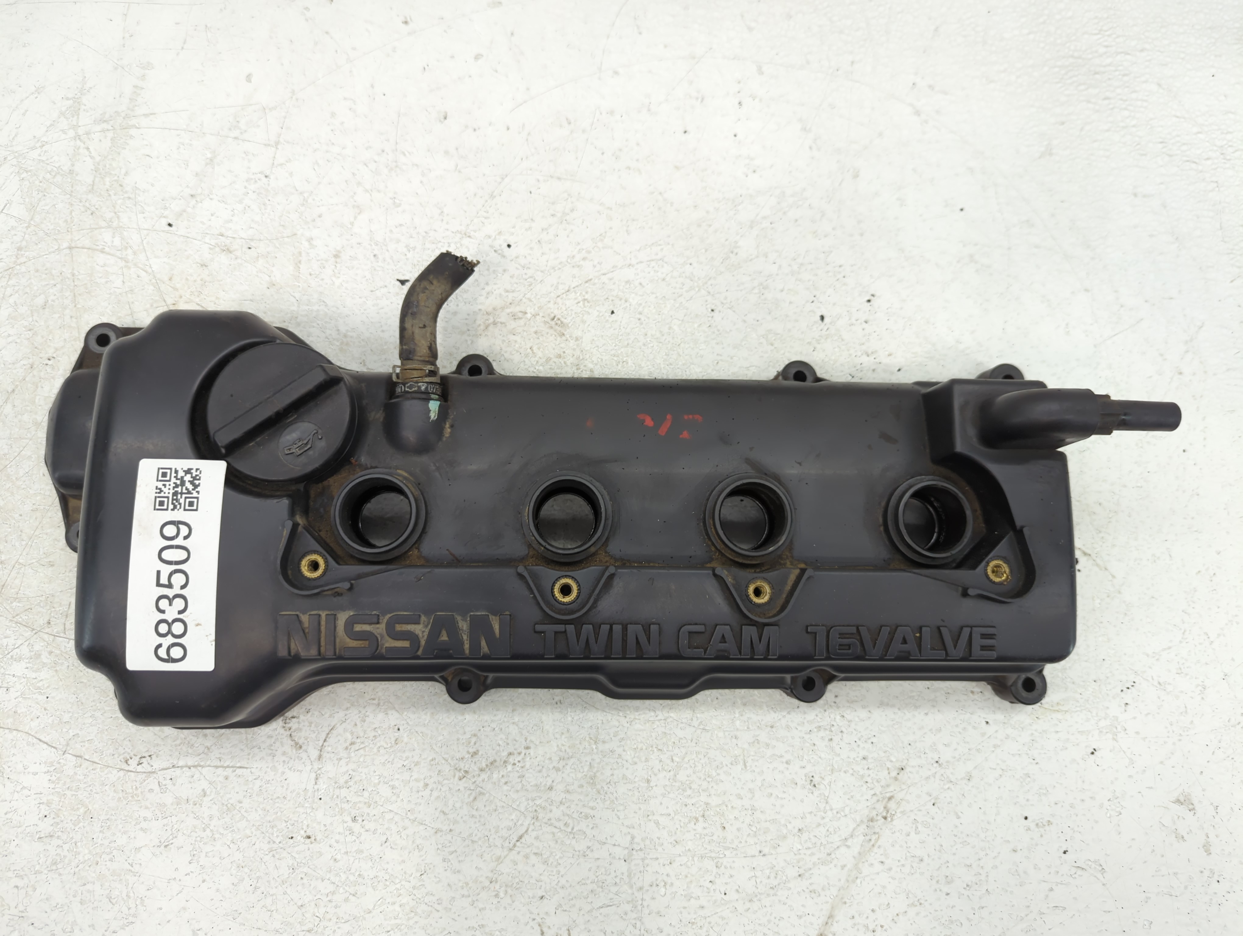 Picture of 2004 Nissan Sentra Driver Left Cylinder Head Valve Cover 683509