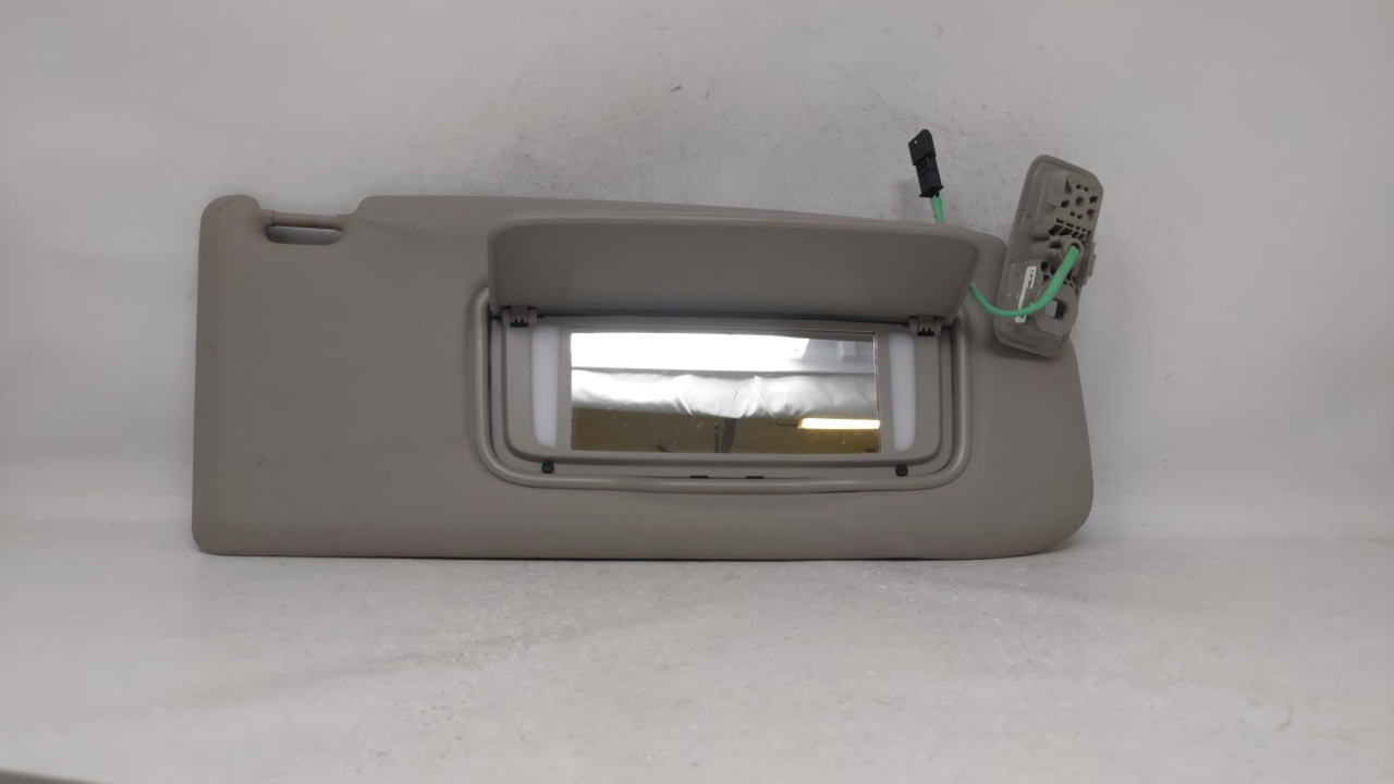 2005-2011 Volvo V50 Passenger Right Sun Visor Sunvisor Gray 68368 - Oemusedautoparts1.com