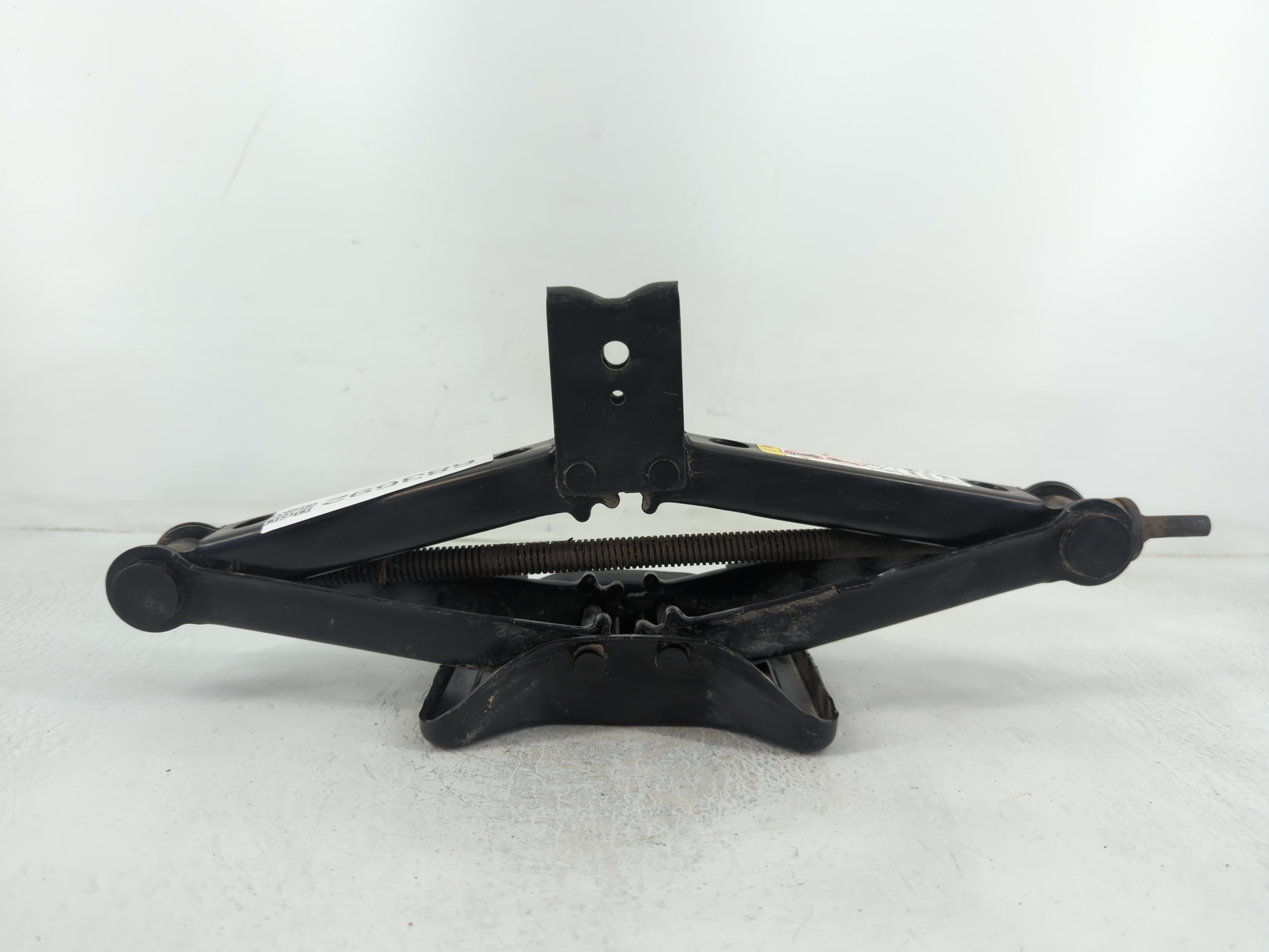 2015 Dodge Journey Spare Scissor Car Jack 683692 - Oemusedautoparts1.com