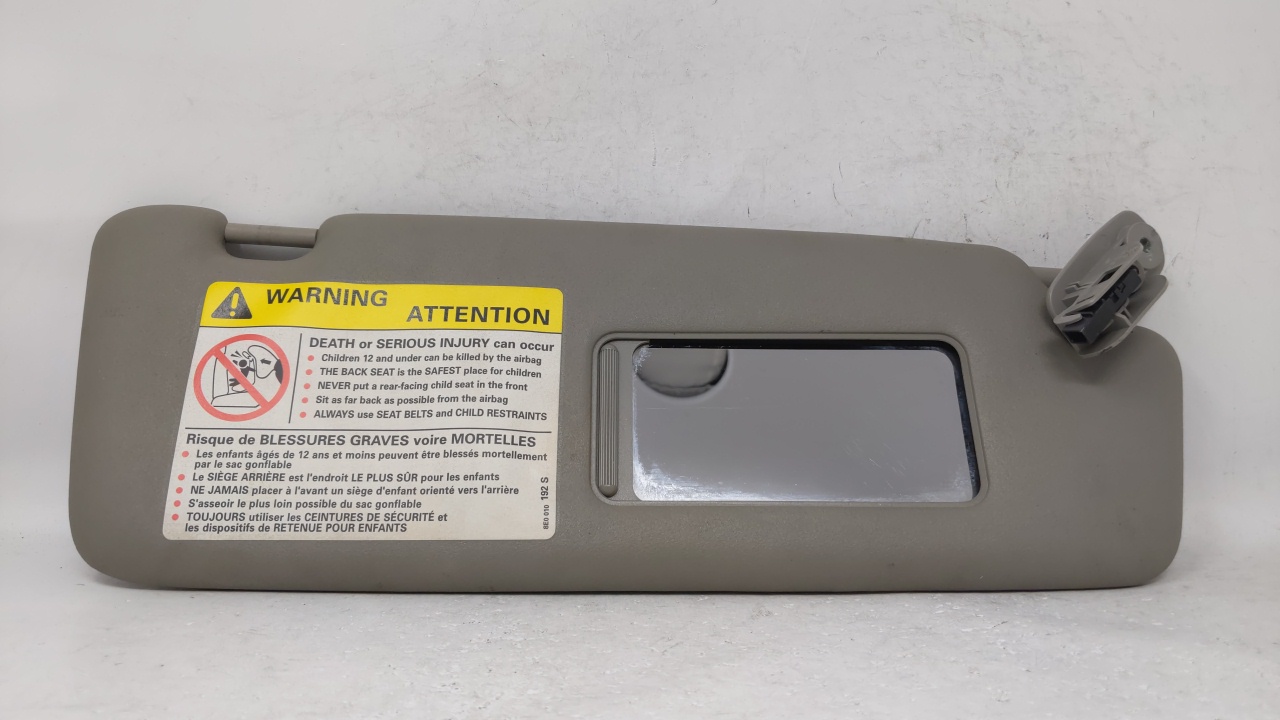 2003 Audi A4 Passenger Right Sun Visor Sunvisor Gray 68369 - Oemusedautoparts1.com