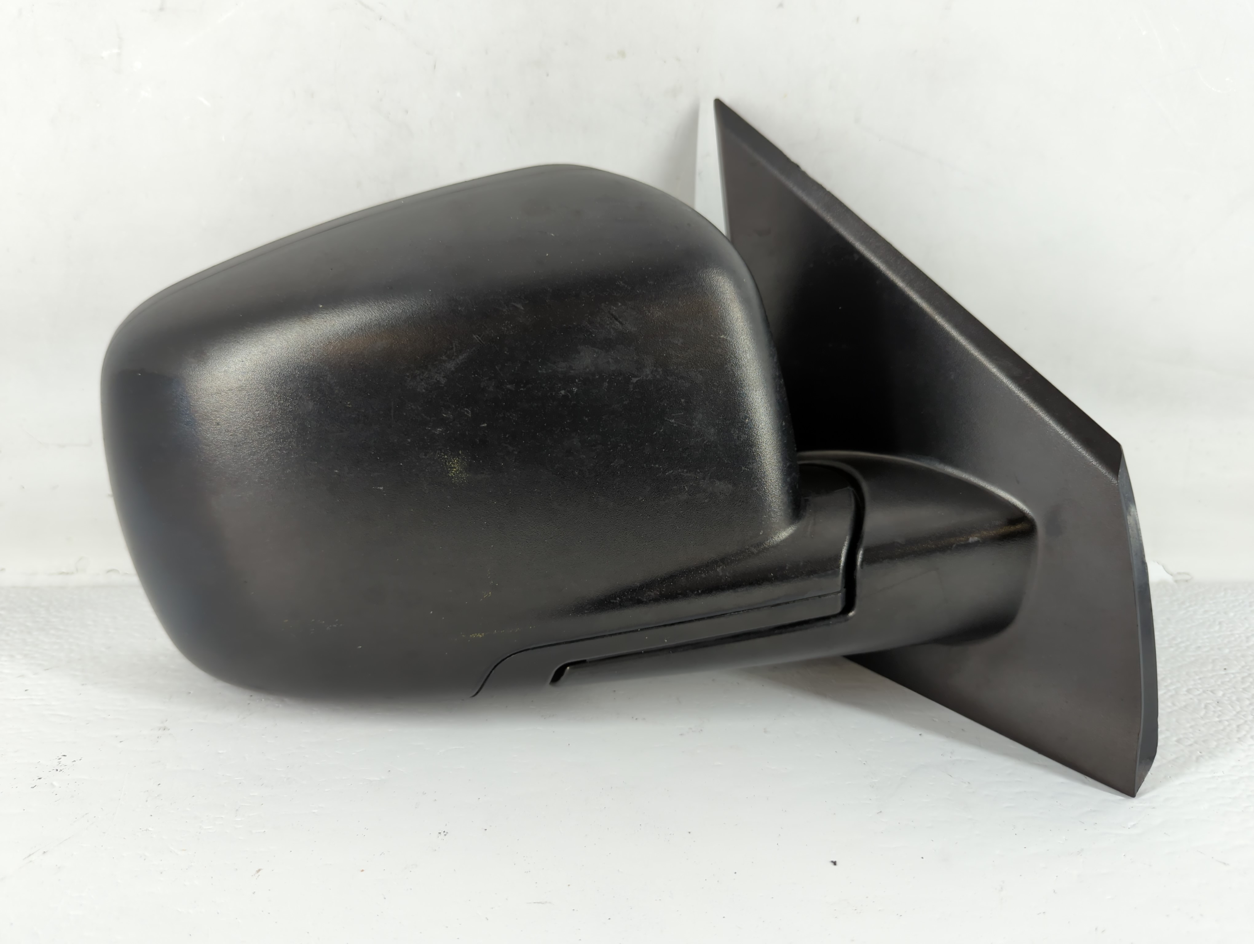 2012 Dodge Journey Passenger Right Side View Power Door Mirror Black 683964 - Oemusedautoparts1.com