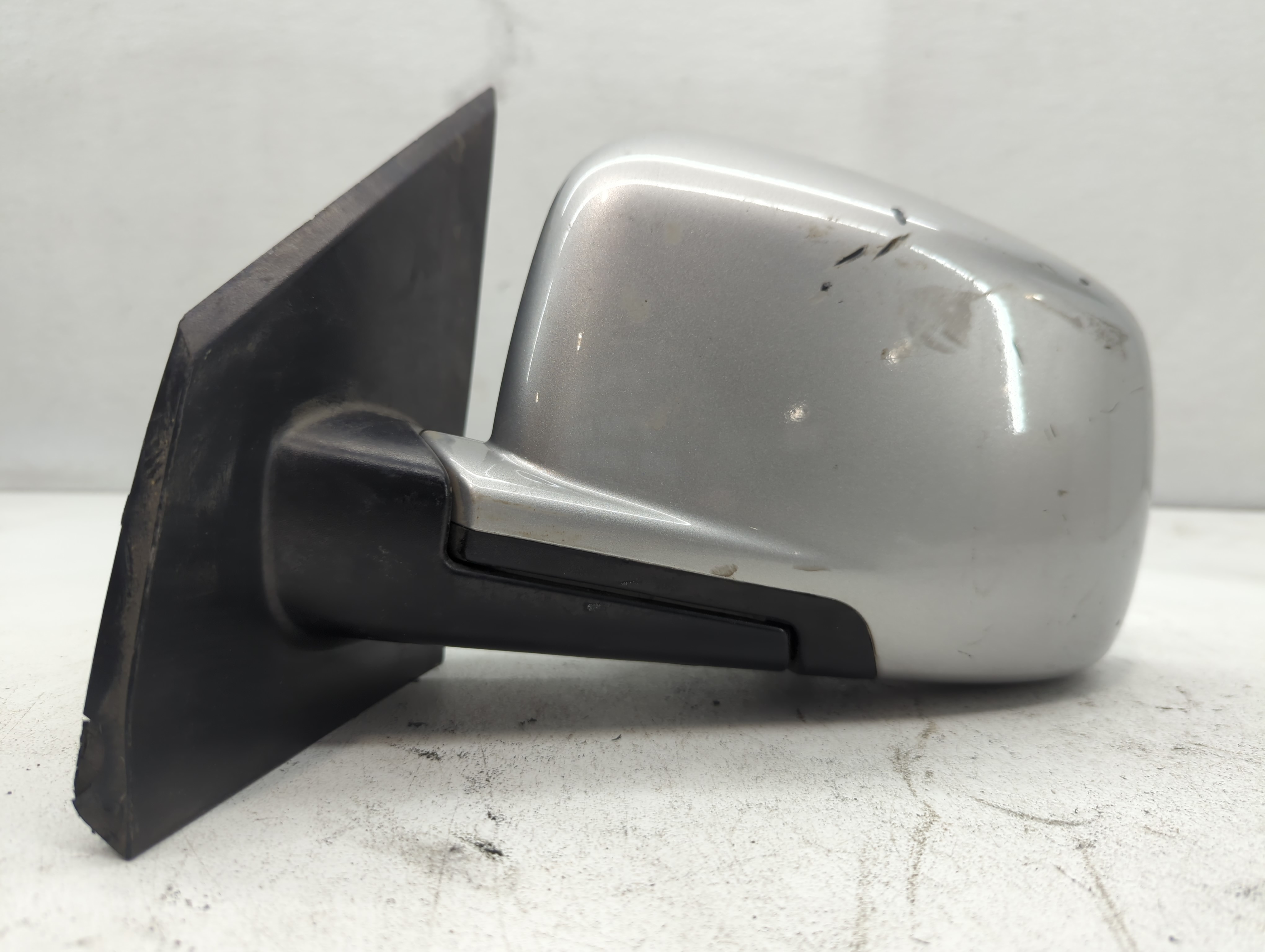 2012 Dodge Journey Driver Left Side View Power Door Mirror Silver 684000 - Oemusedautoparts1.com