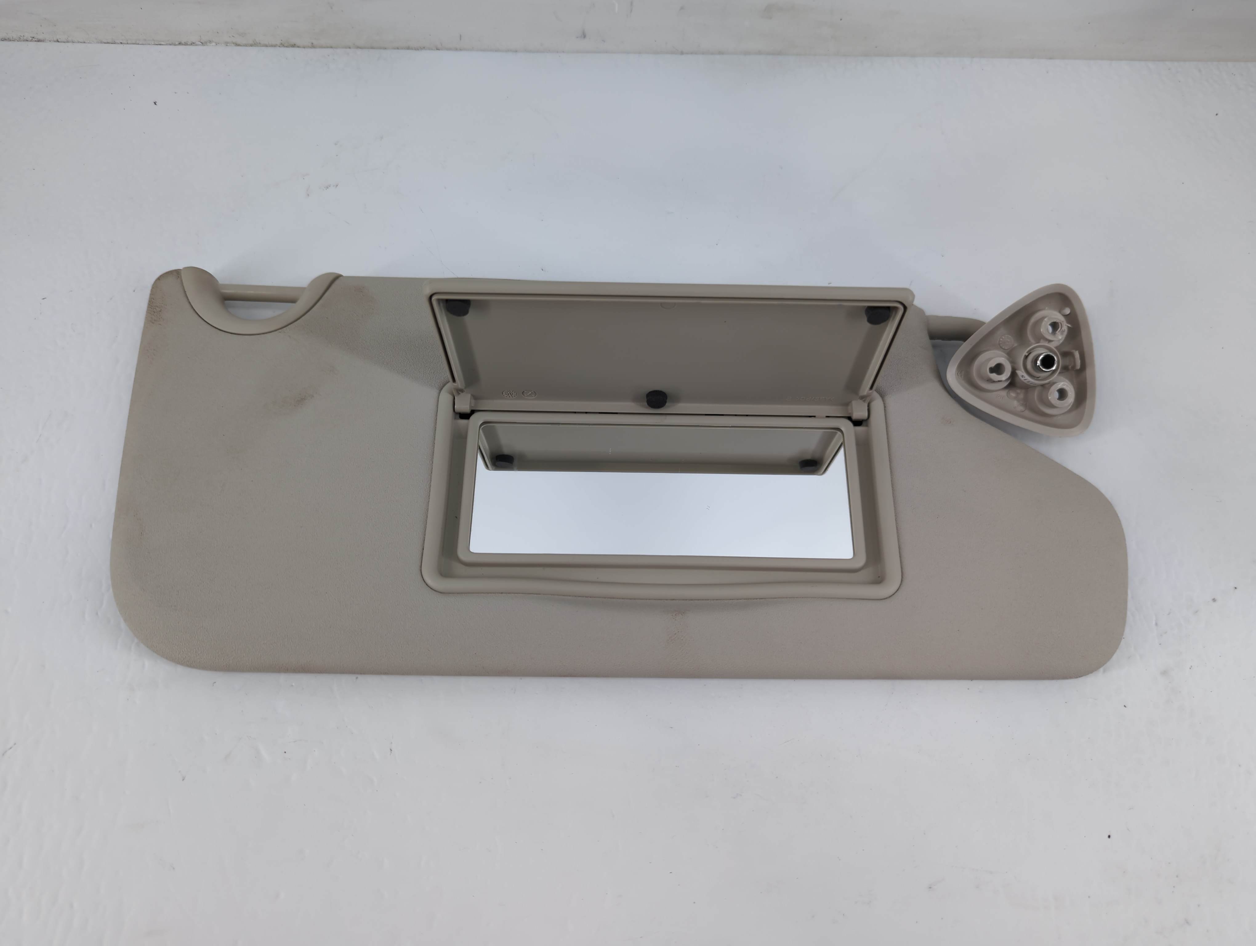2020 Dodge Journey Passenger Sun Visor Mirror Right Sunvisor Grey 684467 - Oemusedautoparts1.com