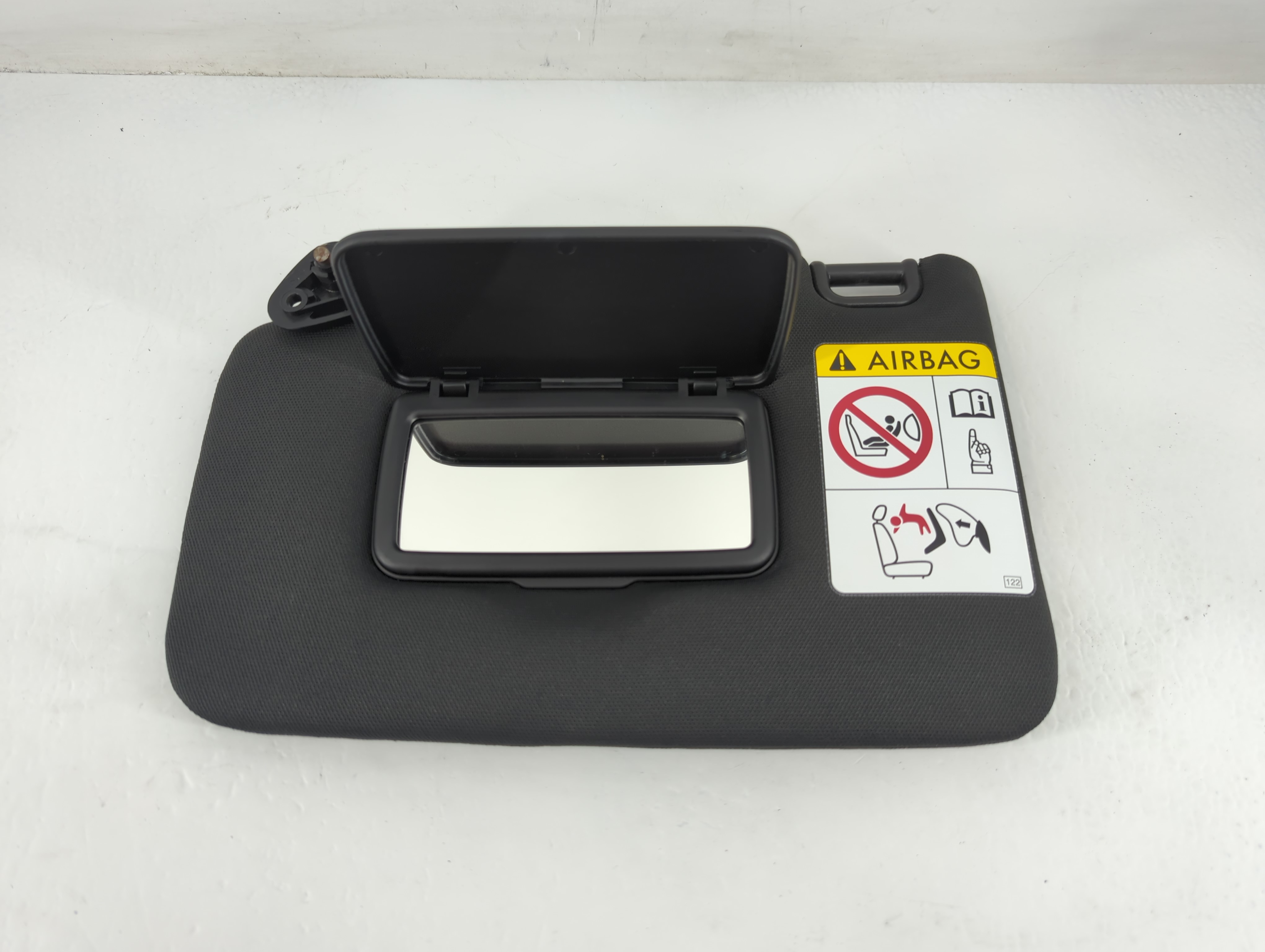 Picture of 2015 Subaru Forester Driver Sun Visor Mirror Left Sunvisor Black 684517