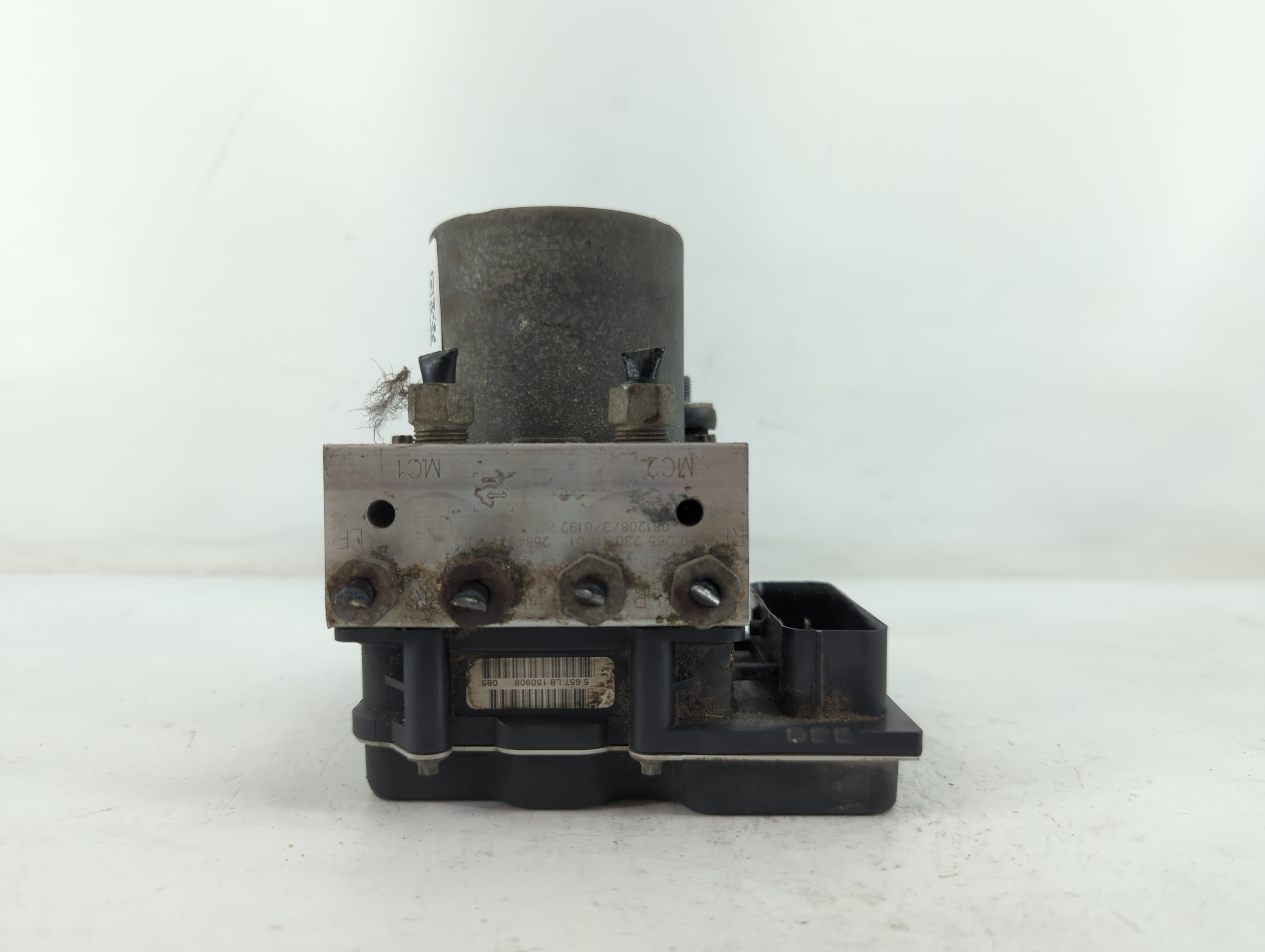 Saturn Outlook Abs Pump Control Module 684904 - Oemusedautoparts1.com
