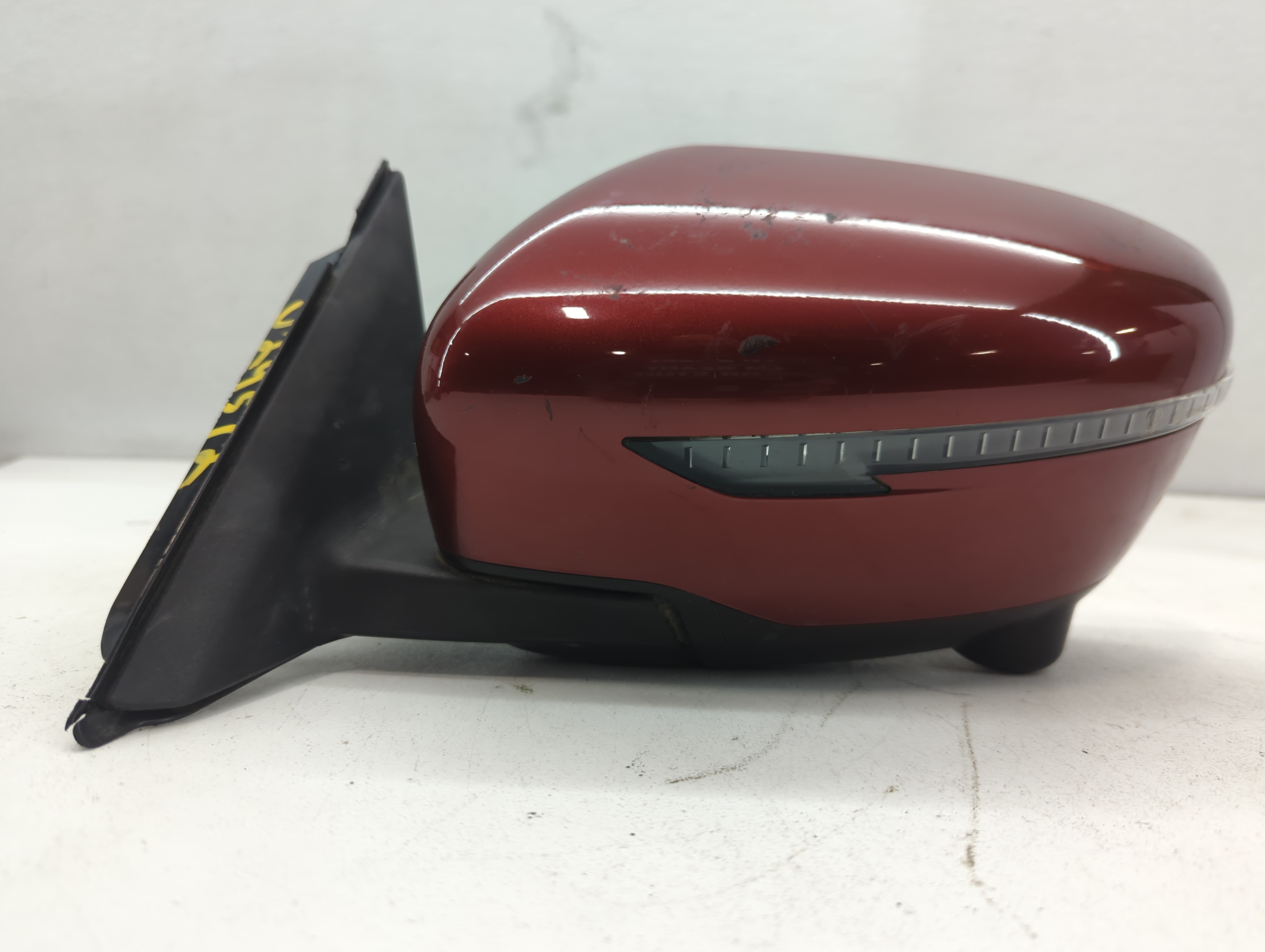 2016 Nissan Rogue Driver Left Side View Power Door Mirror Ruby Red 685281 - Oemusedautoparts1.com