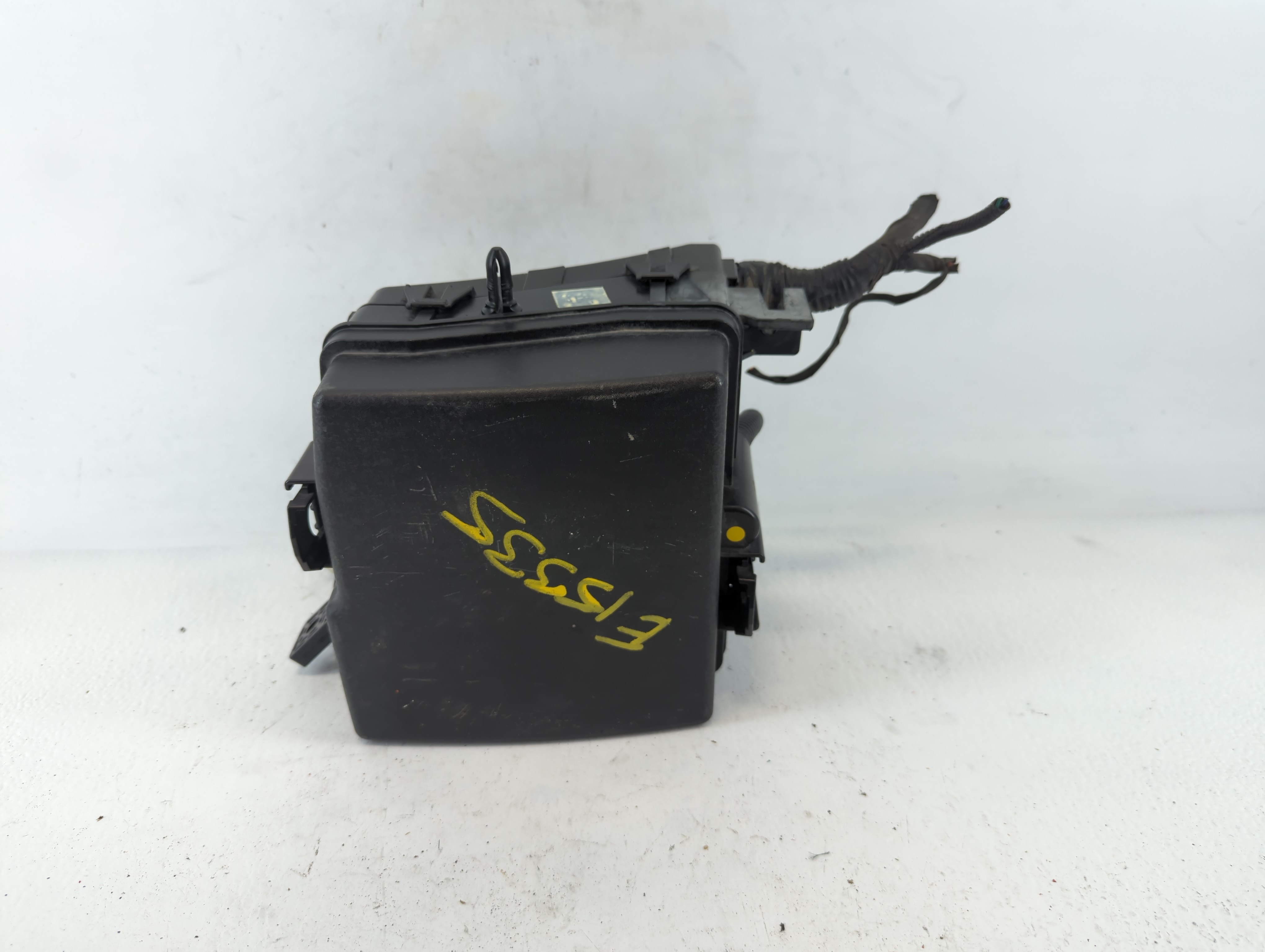 2013 Hyundai Santa Fe Fusebox Fuse Box Relay Module 91951-2w000 685580 - Oemusedautoparts1.com