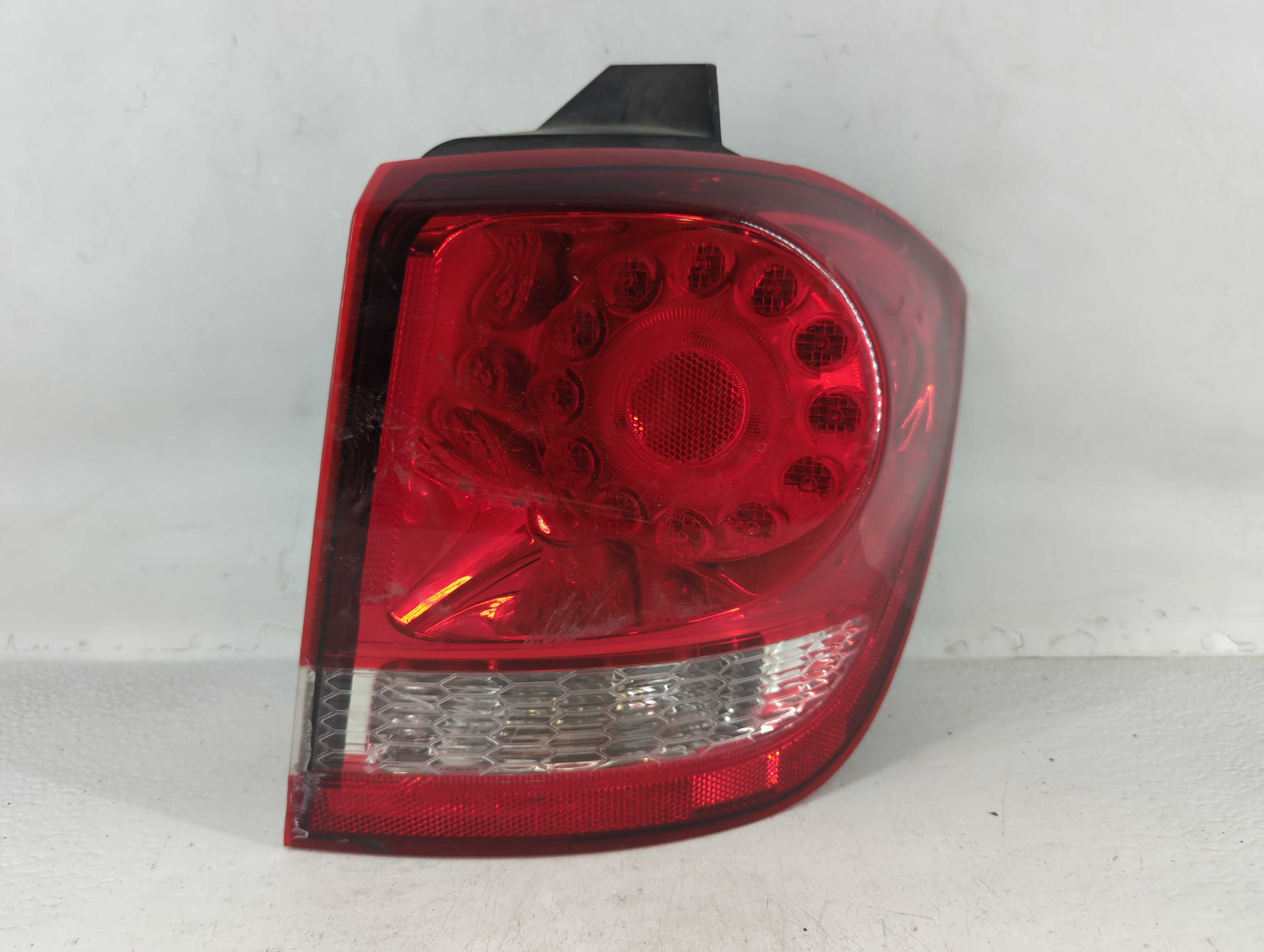 2014 Dodge Journey Passenger Right Side Tail Light Taillight Oem 685744 - Oemusedautoparts1.com