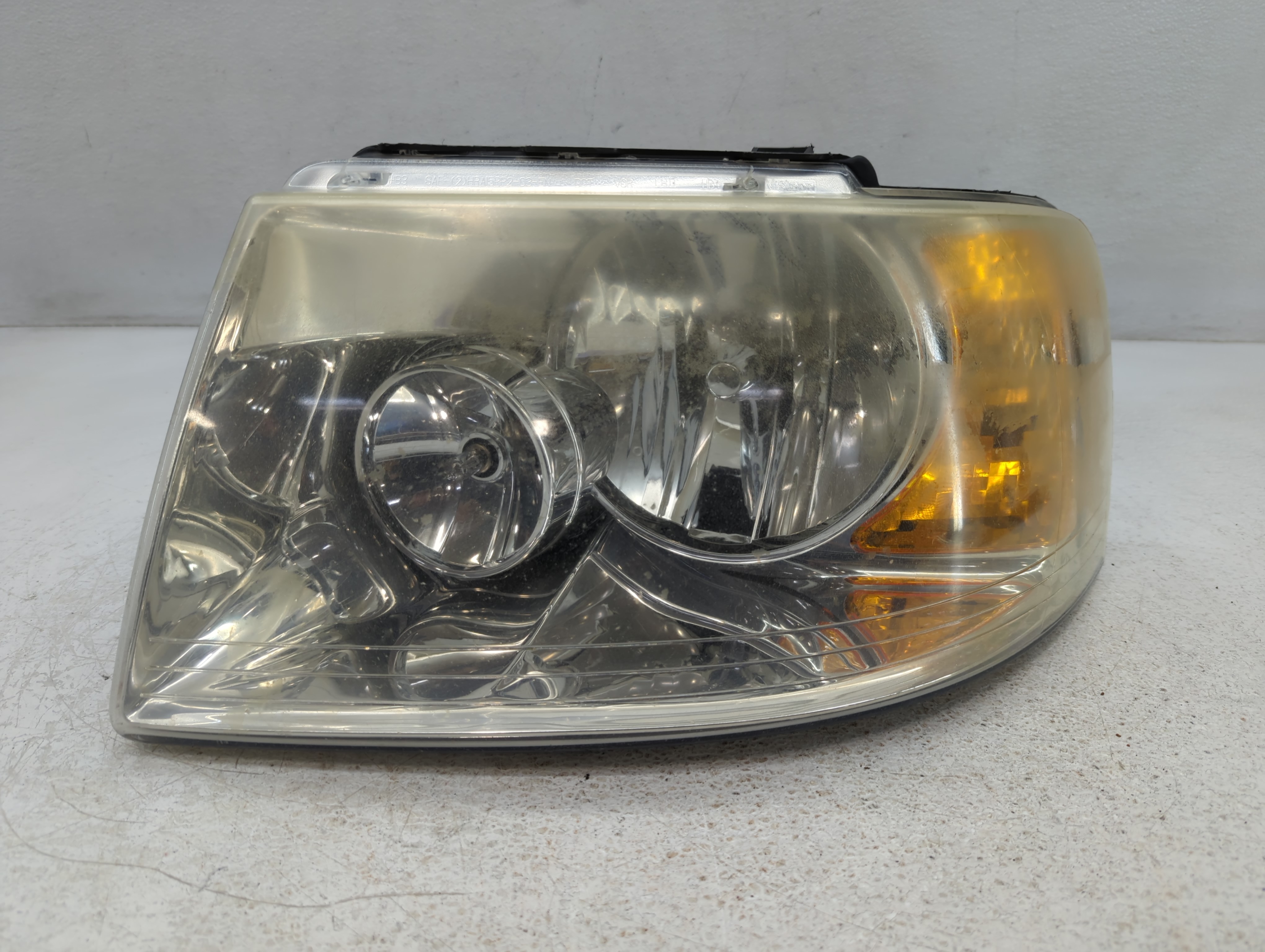 2006 Ford Expedition Driver Left Oem Head Light Headlight Lamp 686361 - Oemusedautoparts1.com
