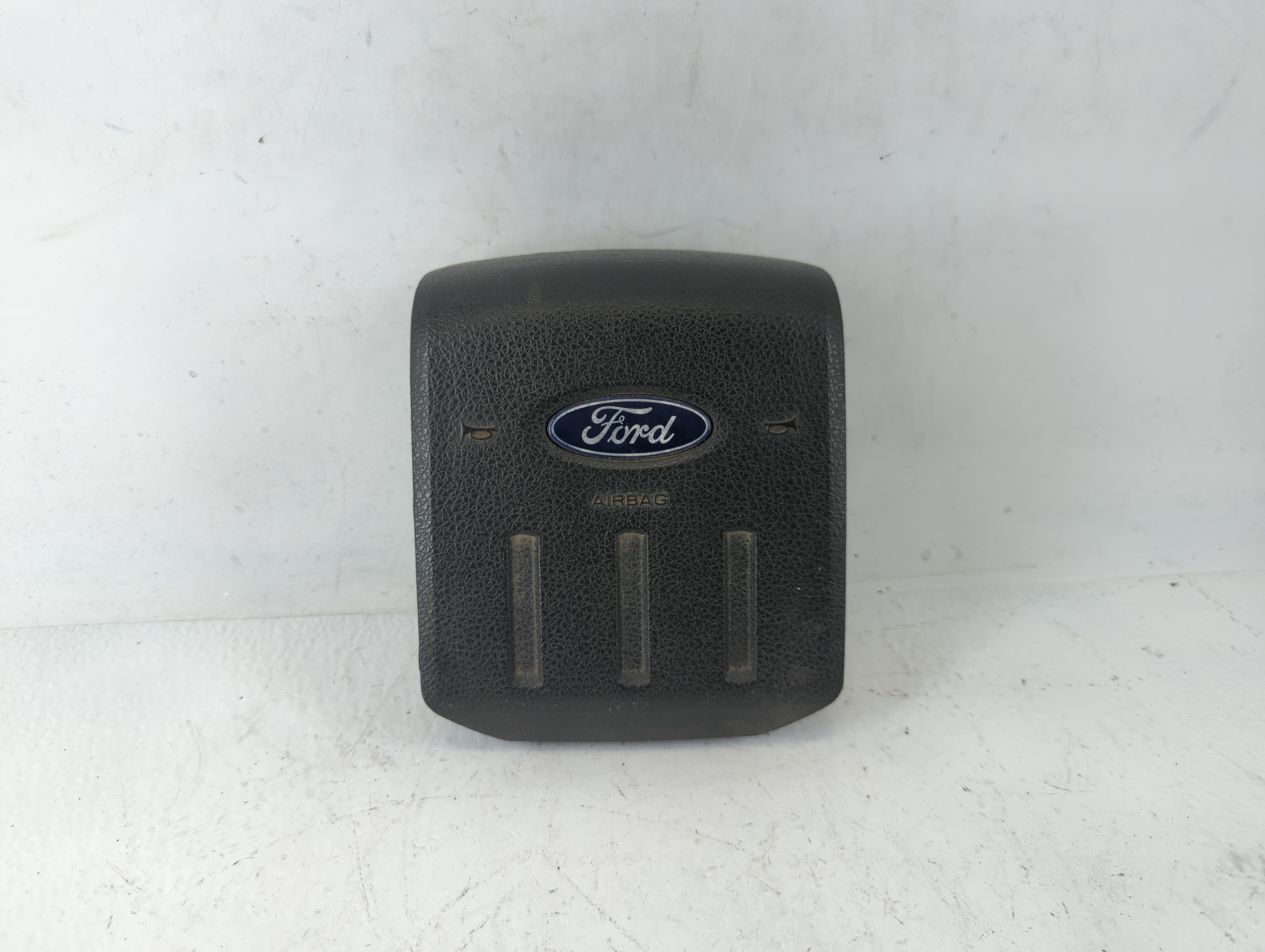 Picture of Ford F-250 Super Duty Air Bag Driver Left Steering Wheel Mounted 686703