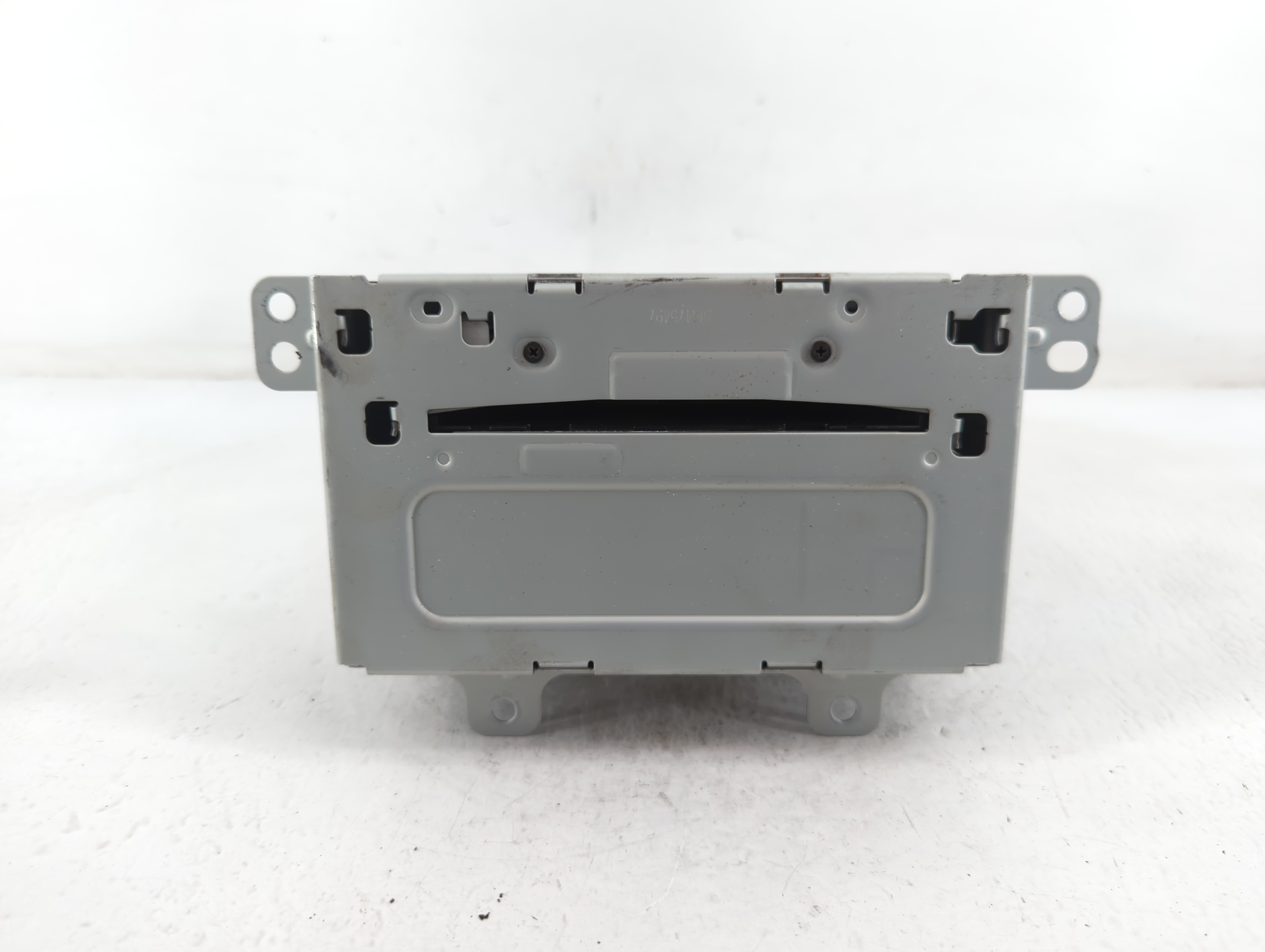 Picture of 2011-2012 Chevrolet Cruze Am Fm Cd Player Radio Receiver 686780