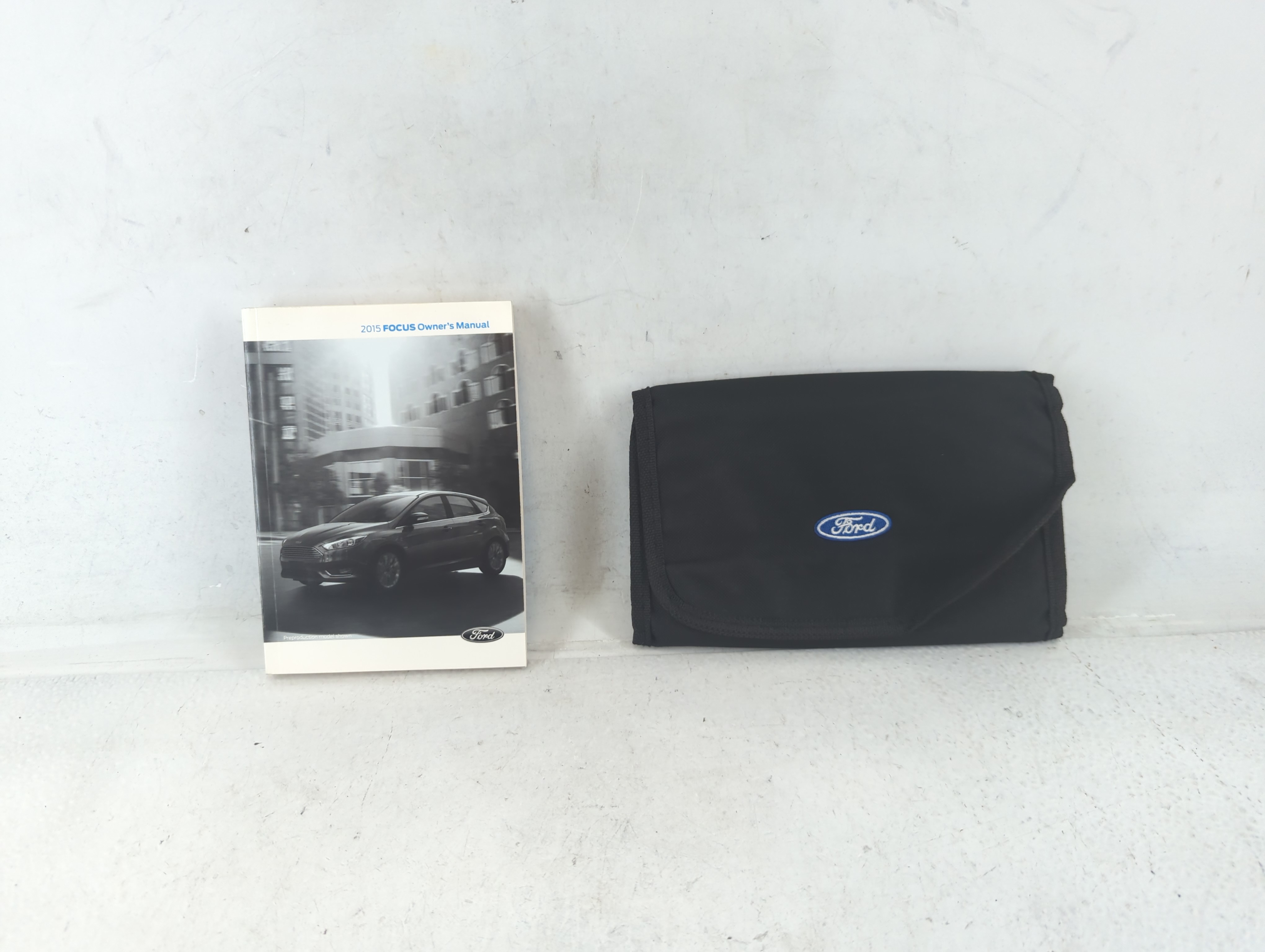 Picture of 2015 Ford Focus Owners Manual Book Guide 686973