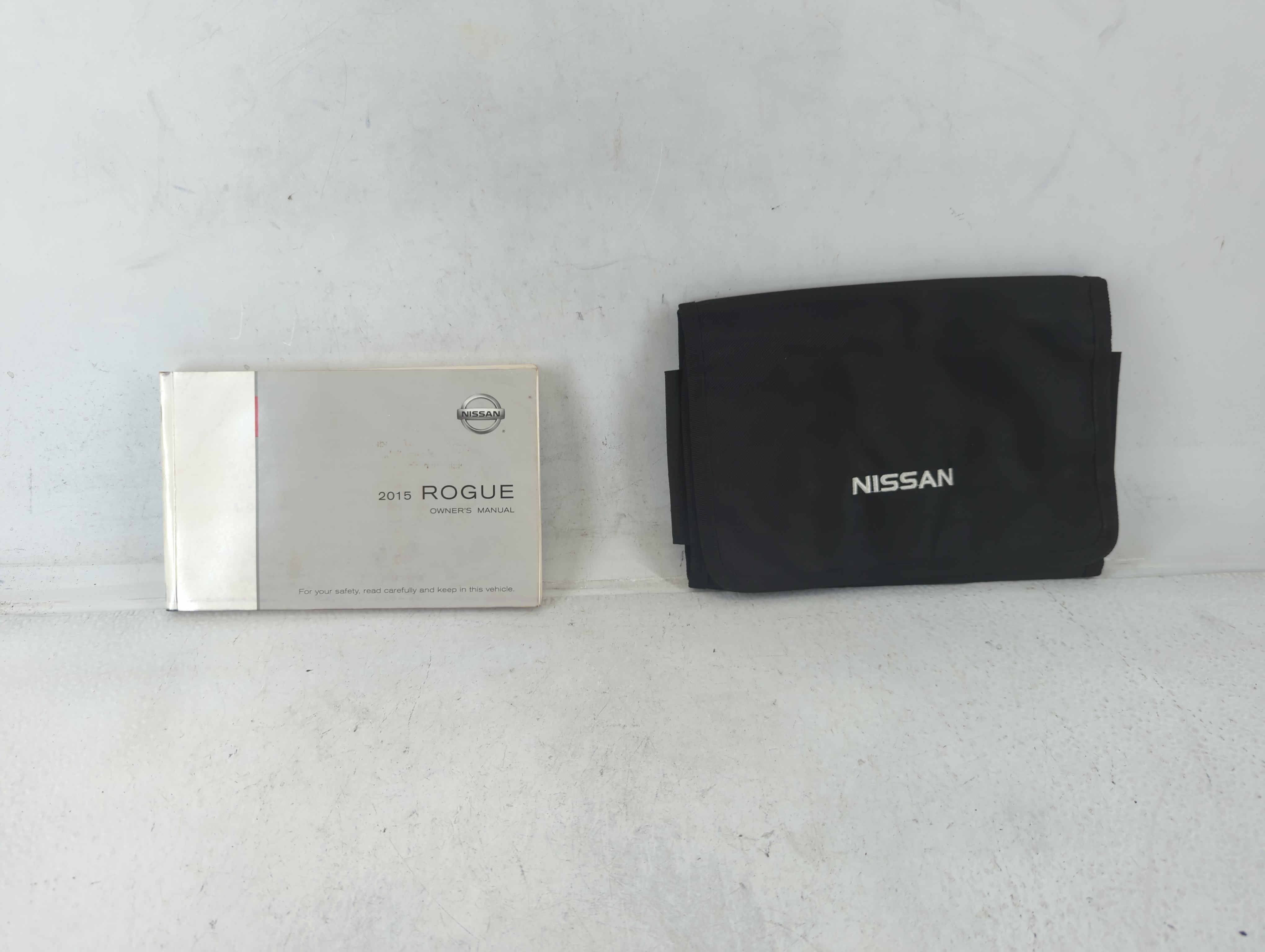 2015 Nissan Rogue Owners Manual Book Guide 686996 - Oemusedautoparts1.com
