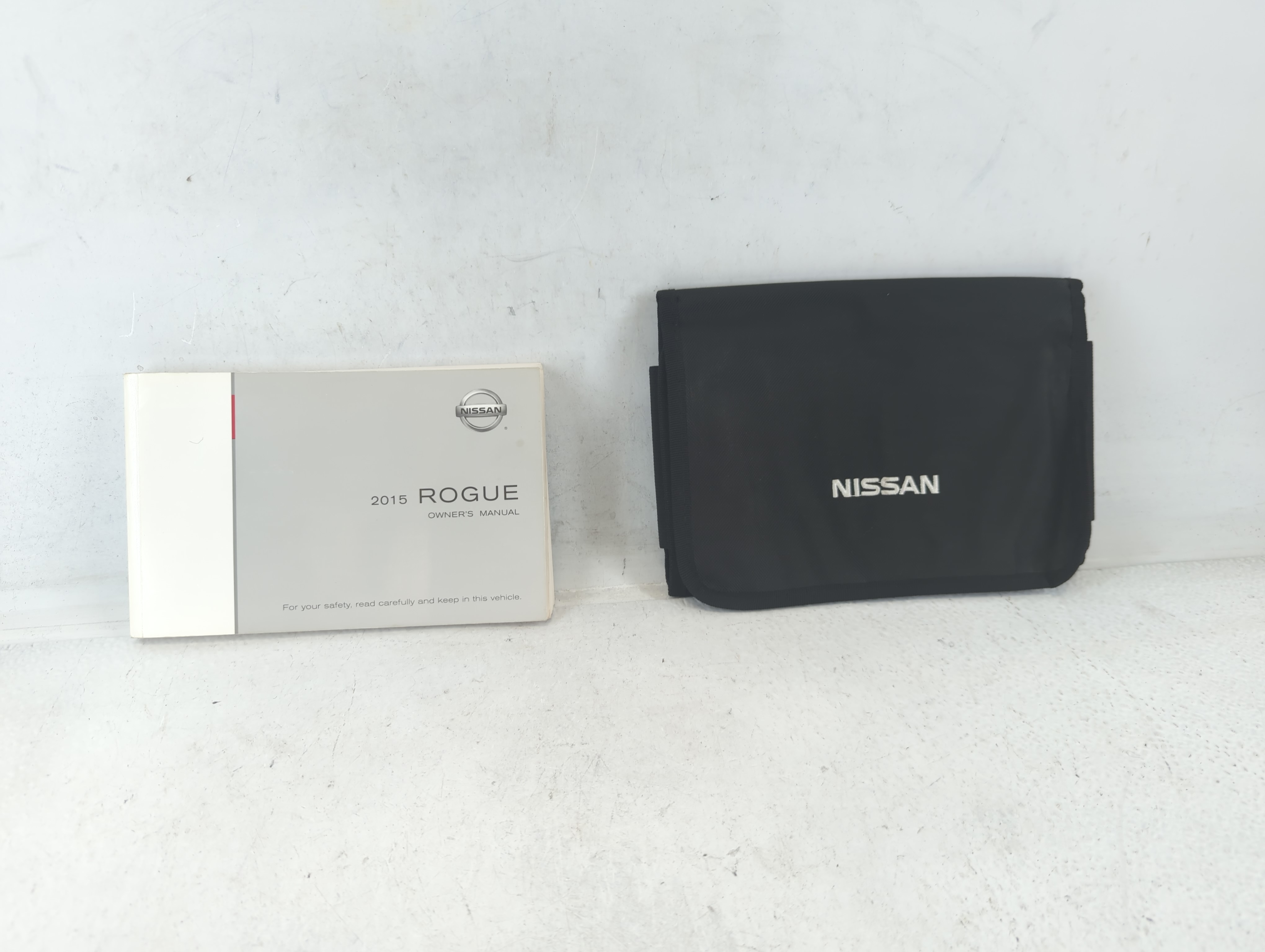 2015 Nissan Rogue Owners Manual Book Guide 687144 - Oemusedautoparts1.com
