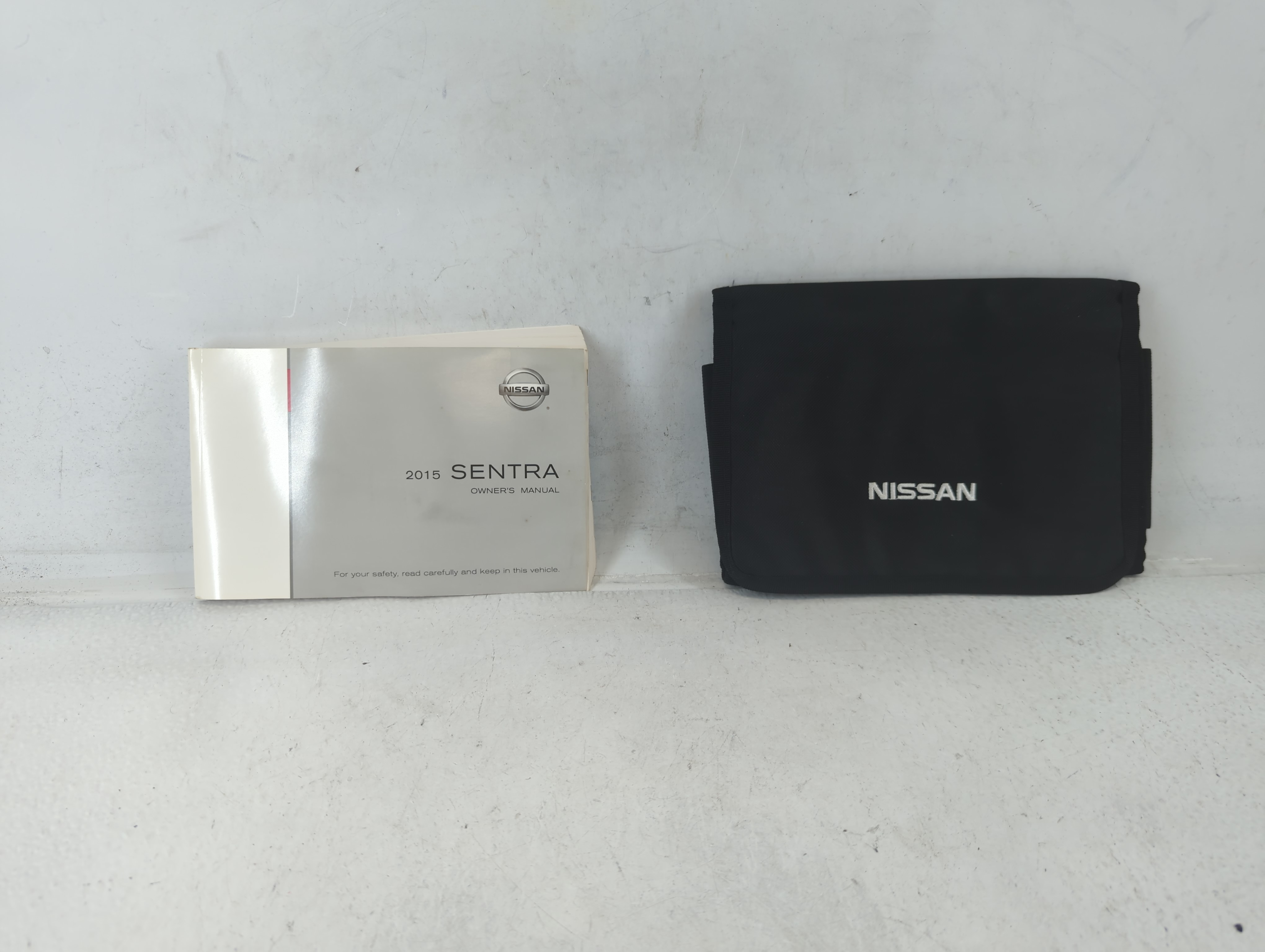 Picture of 2015 Nissan Sentra Owners Manual Book Guide 687176