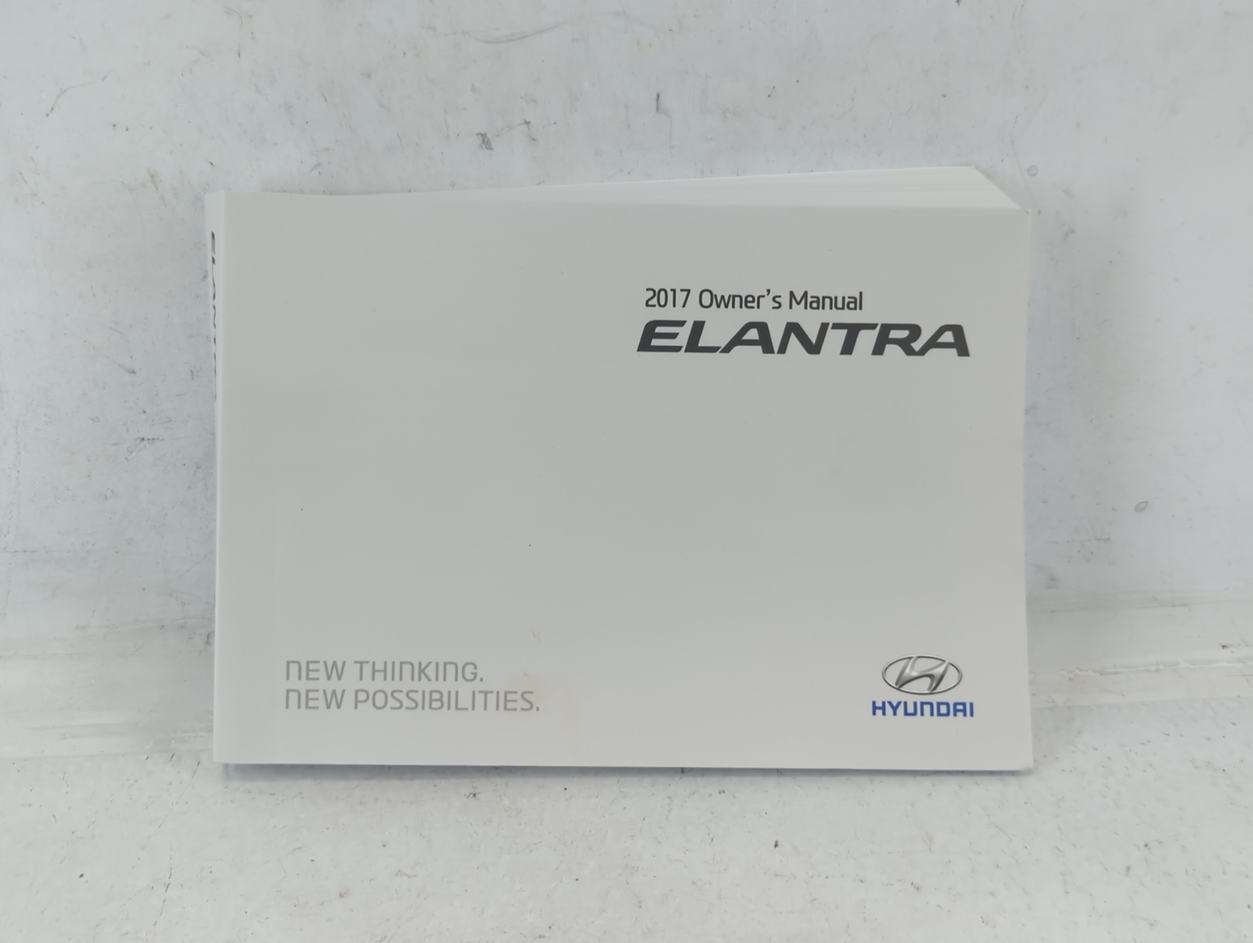 2017 Hyundai Elantra Owners Manual Book Guide 687178 - Oemusedautoparts1.com