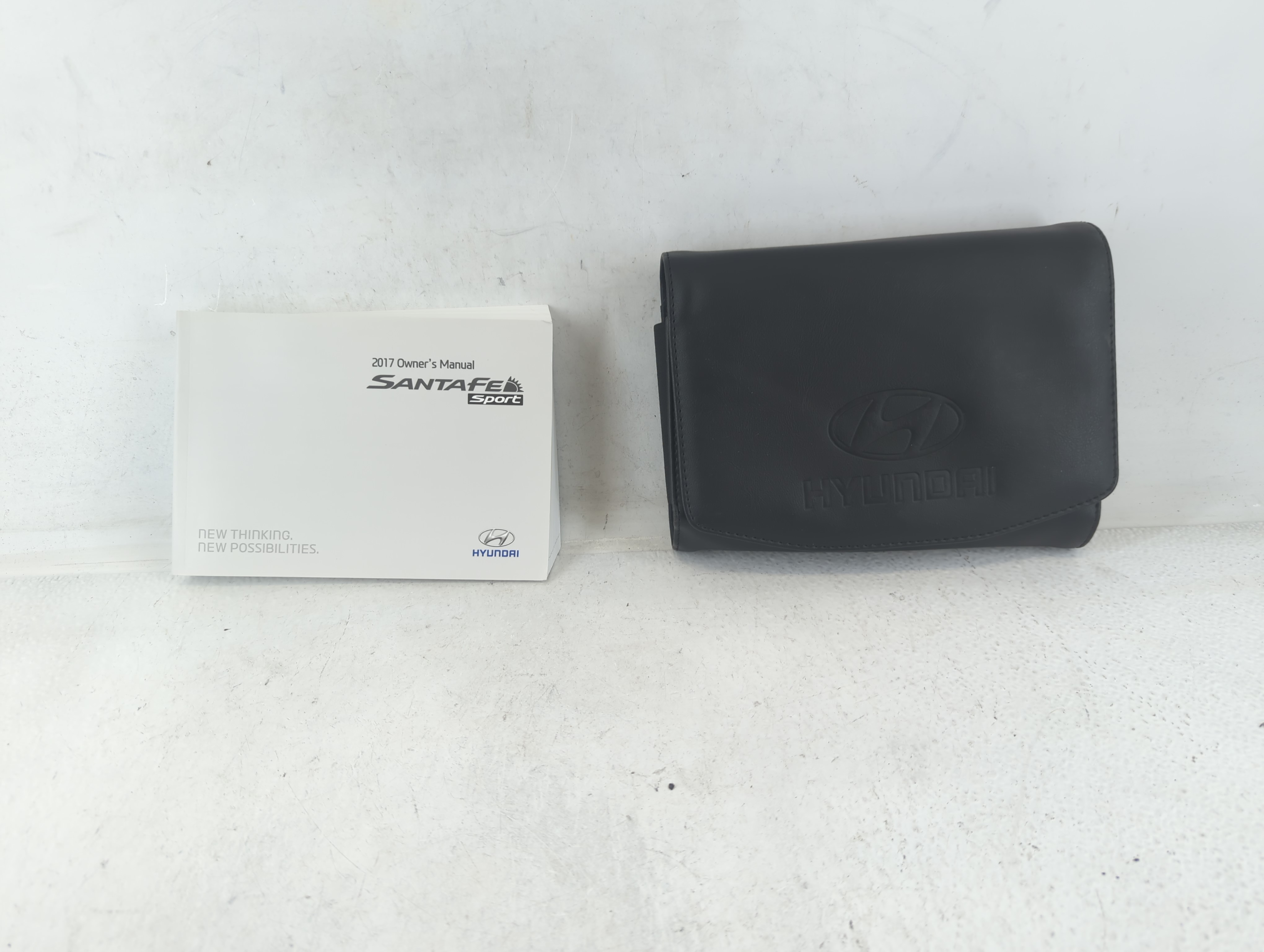 2017 Hyundai Santa Fe Owners Manual Book Guide 687254 - Oemusedautoparts1.com