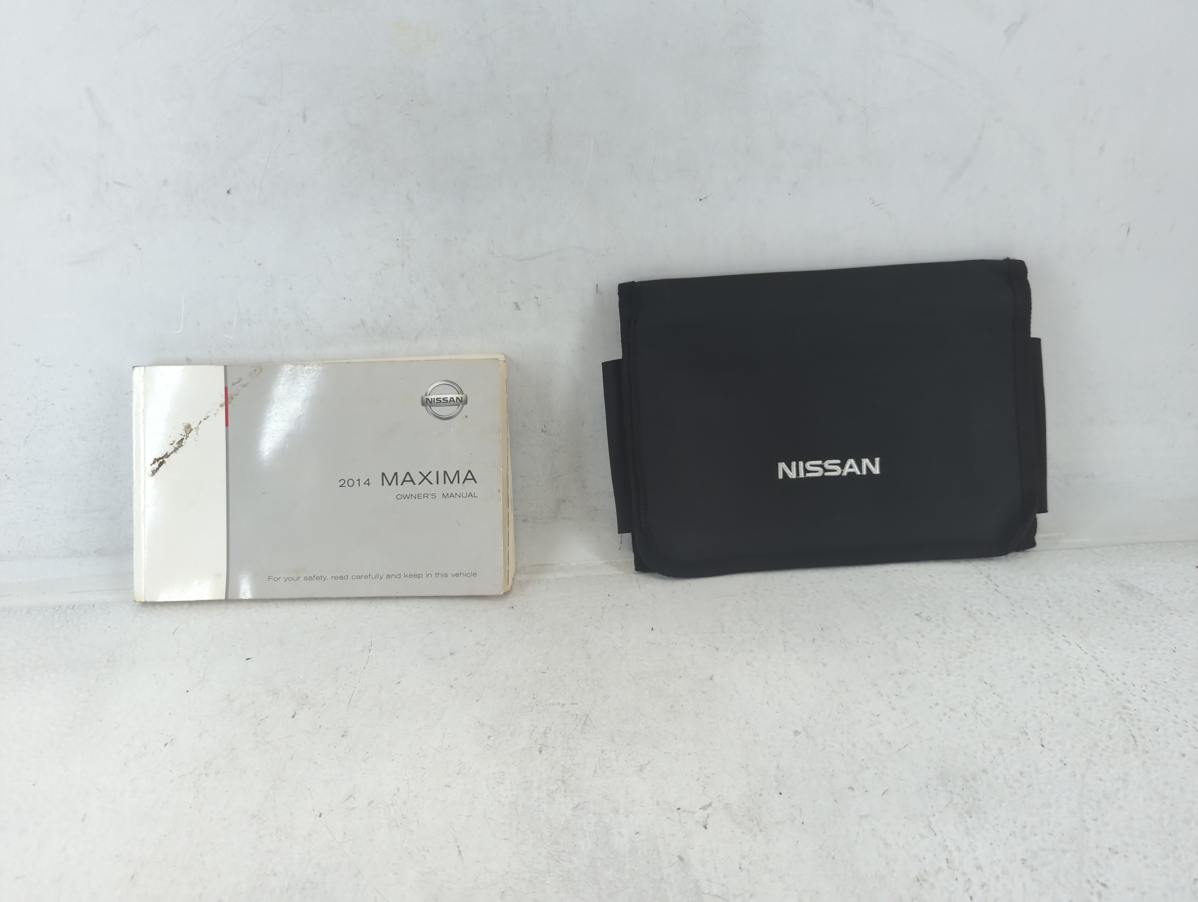 2014 Nissan Maxima Owners Manual Book Guide 687310 - Oemusedautoparts1.com