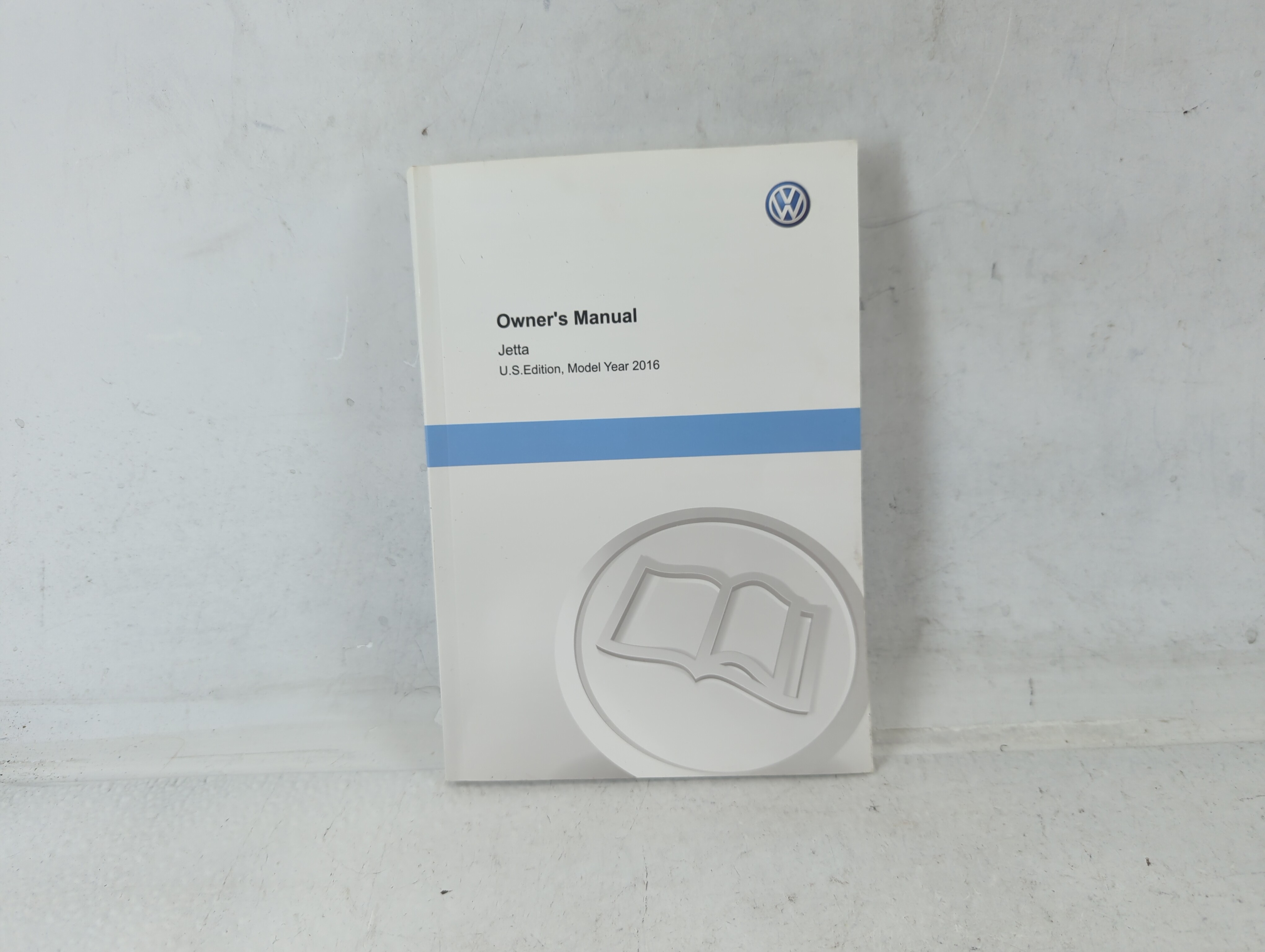 2016 Volkswagen Jetta Owners Manual Book Guide 687334 - Oemusedautoparts1.com